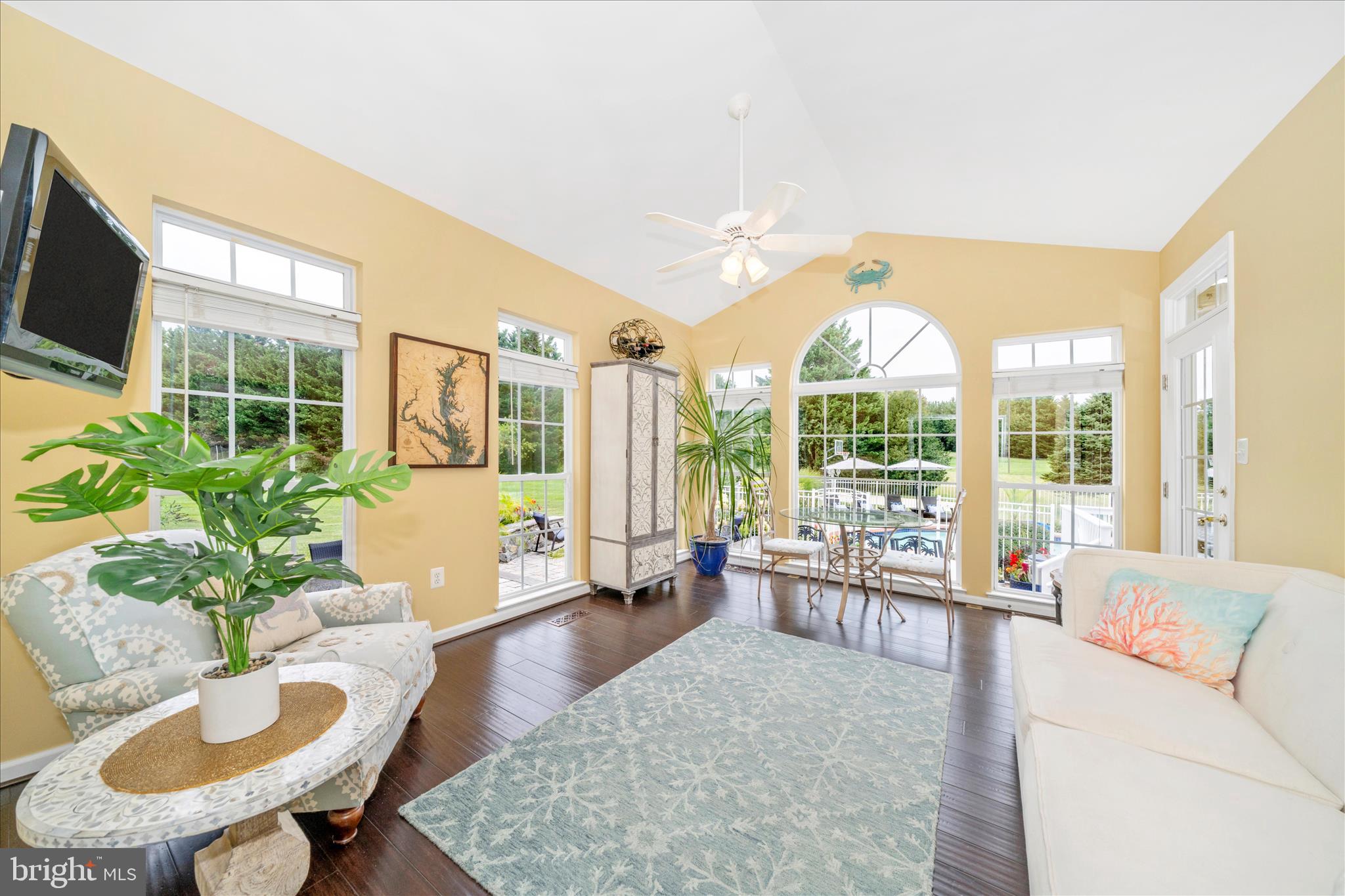 COUNTY VIEW - Residential