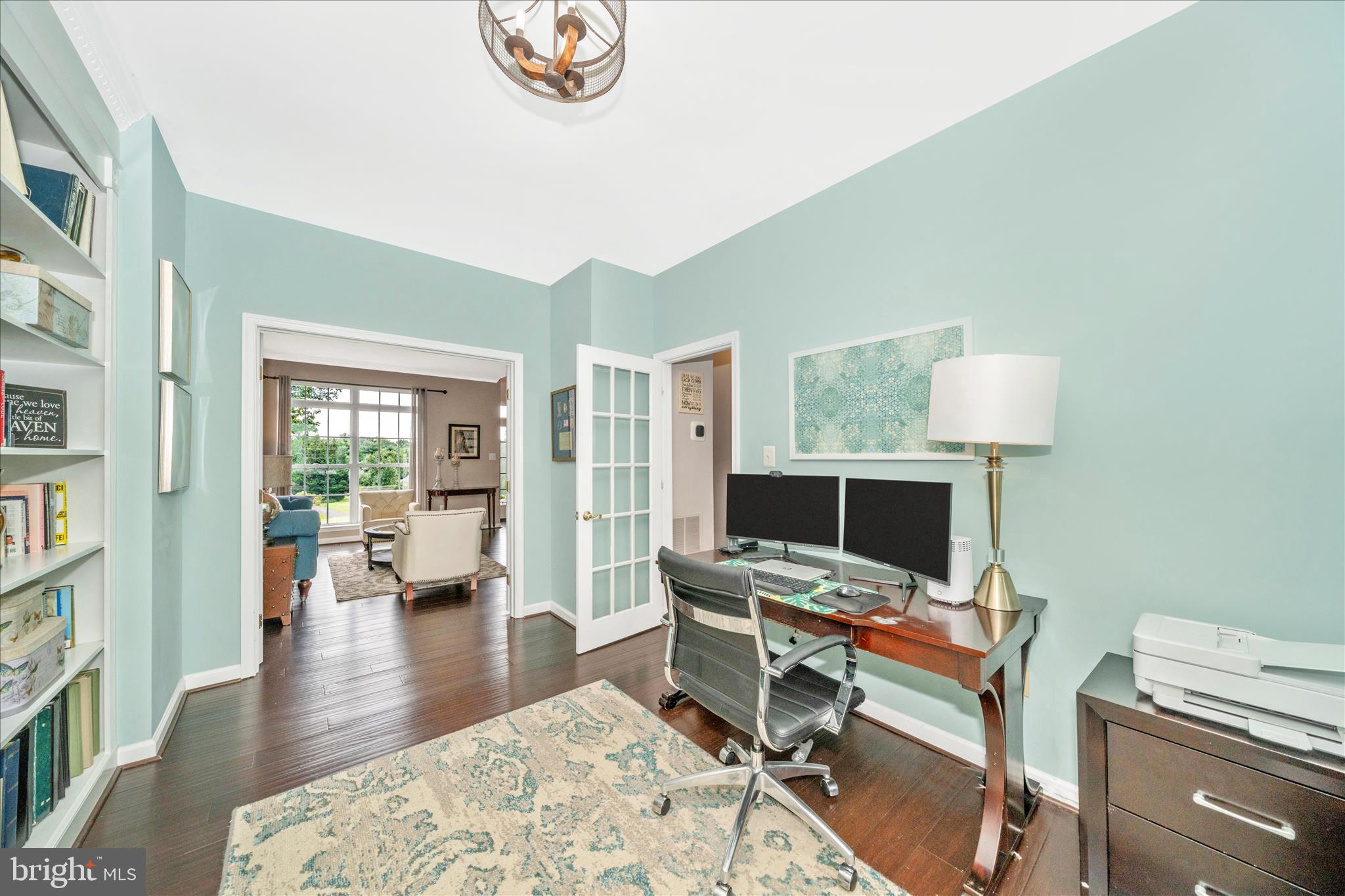 COUNTY VIEW - Residential