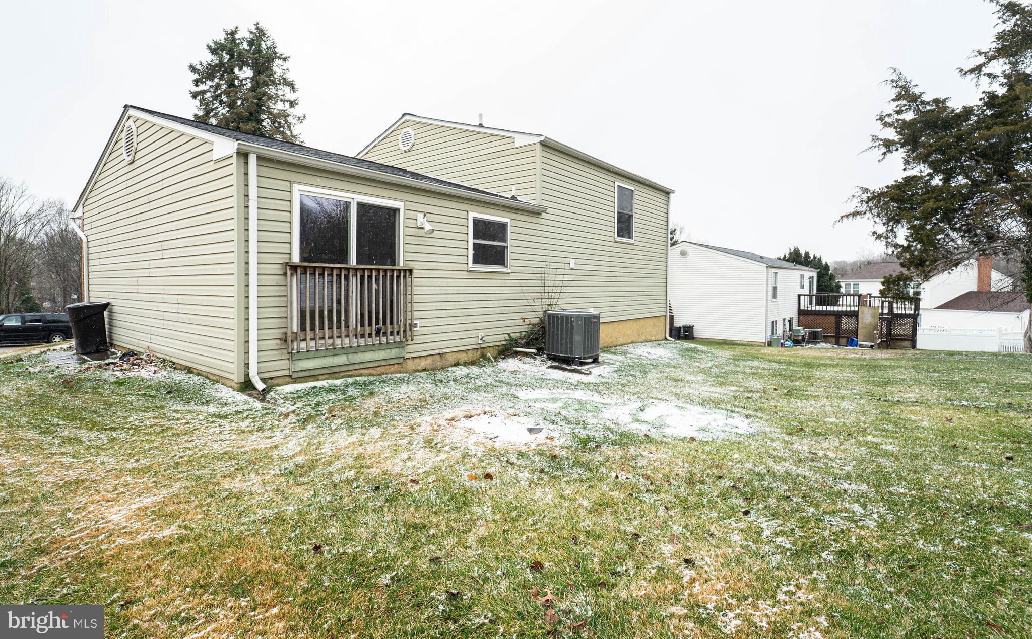 WOODBRIDGE VALLEY - Residential