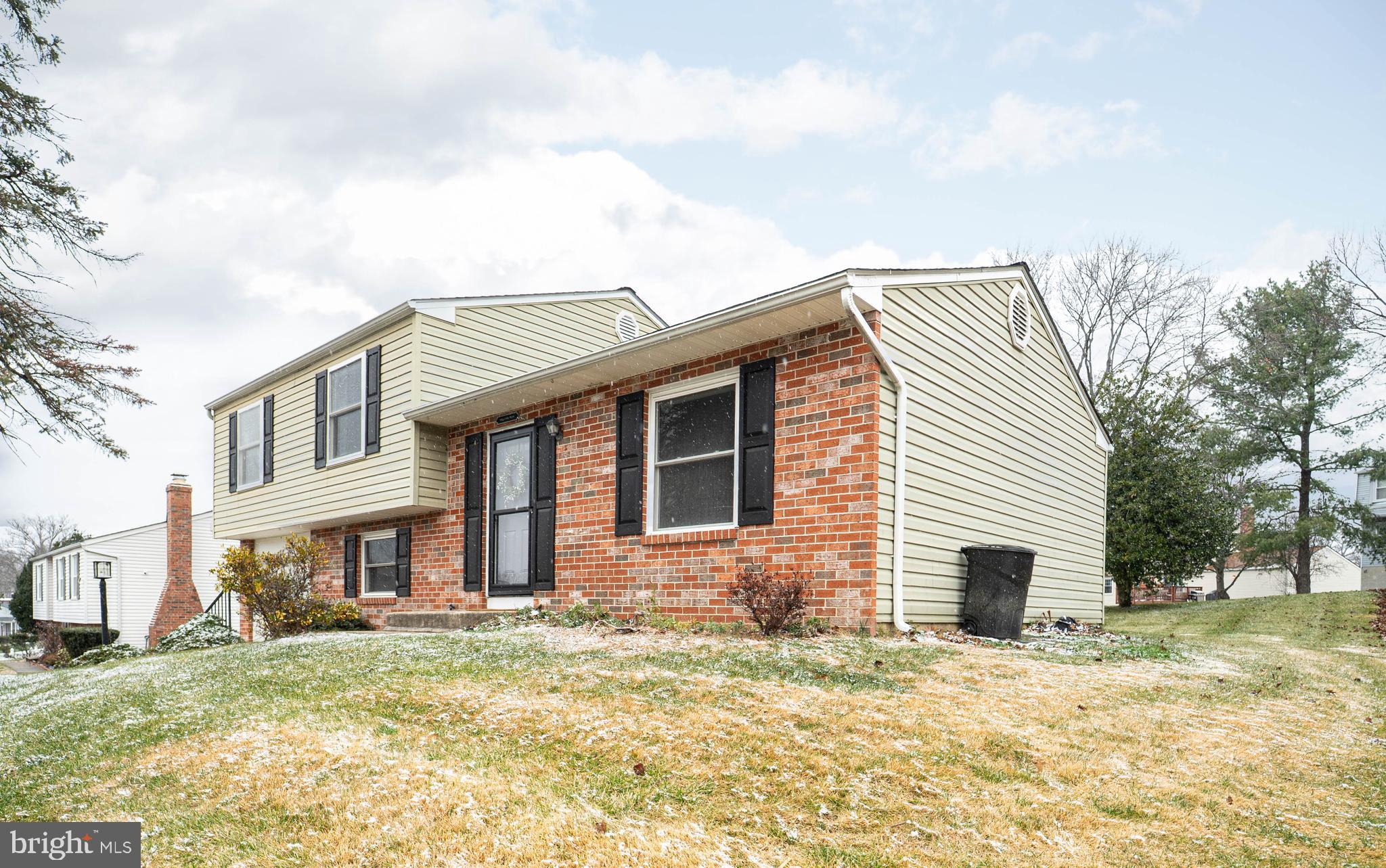 WOODBRIDGE VALLEY - Residential