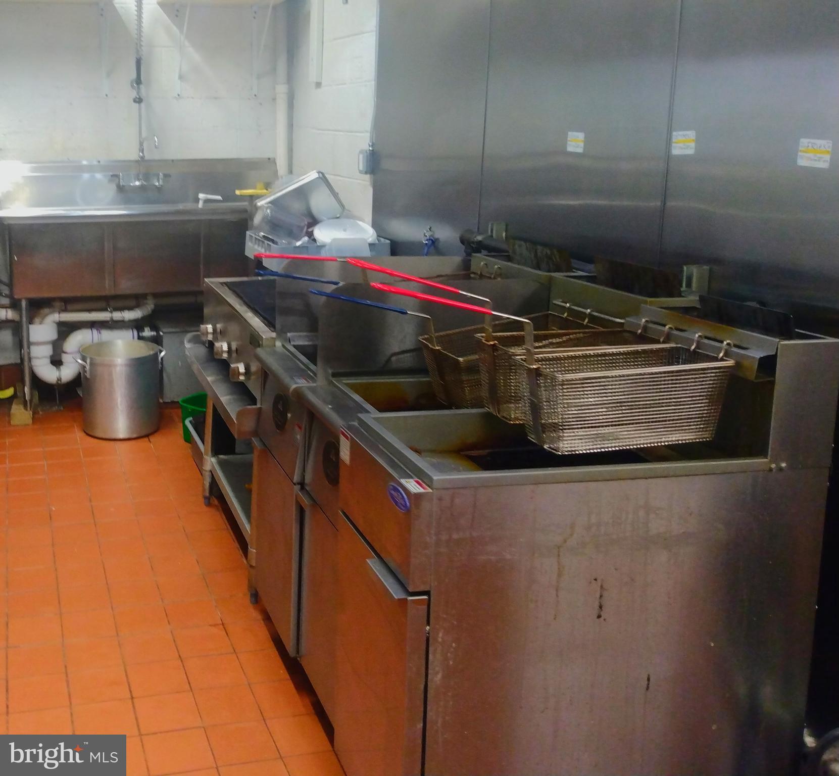 320 E STATE STREET -322