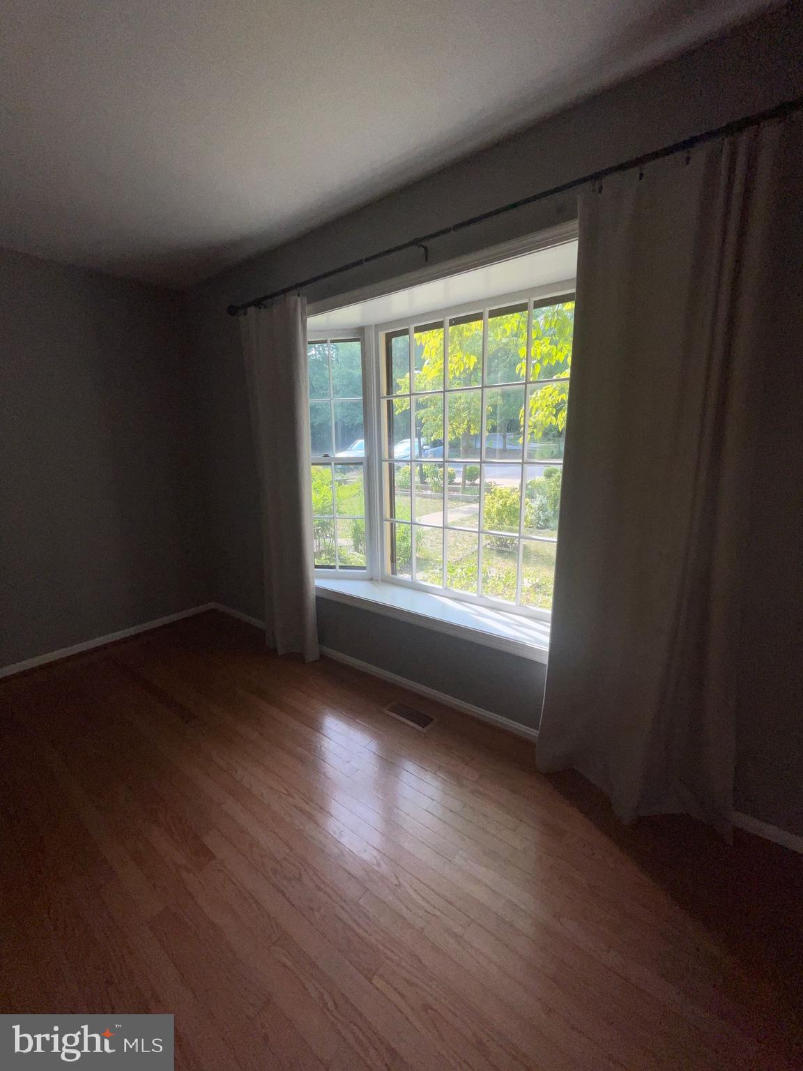 RESTON - Residential Lease