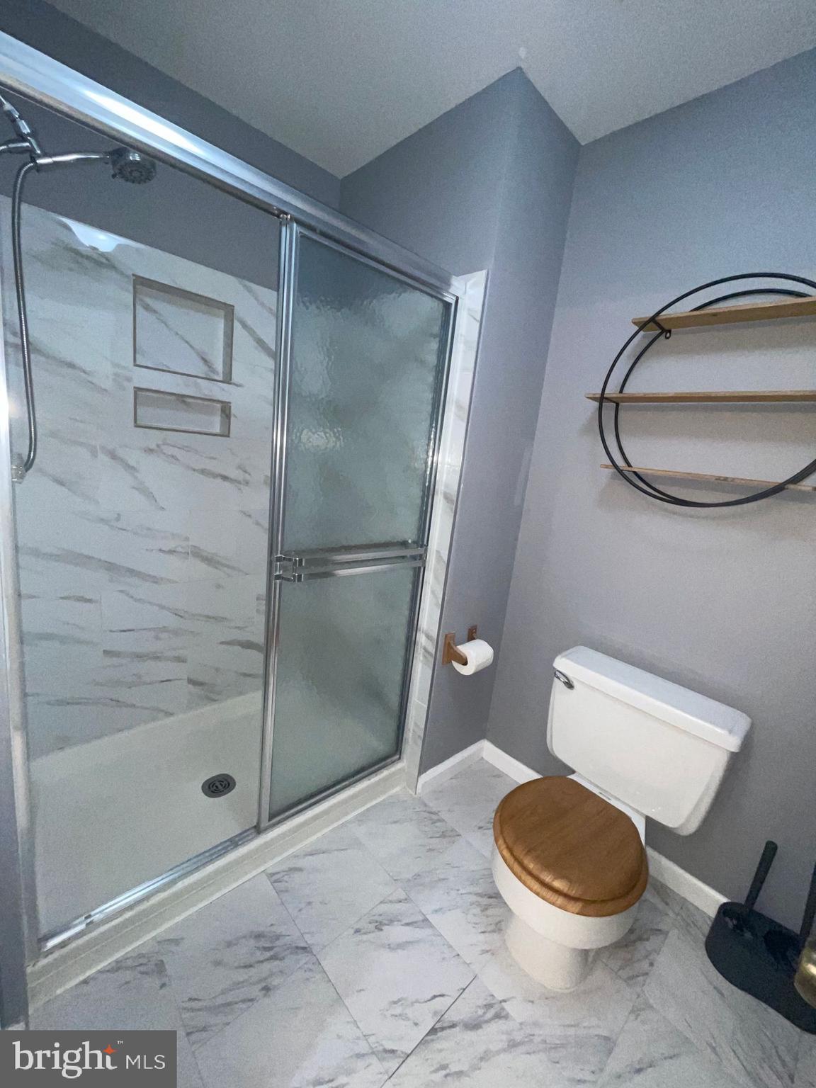 RESTON - Residential Lease