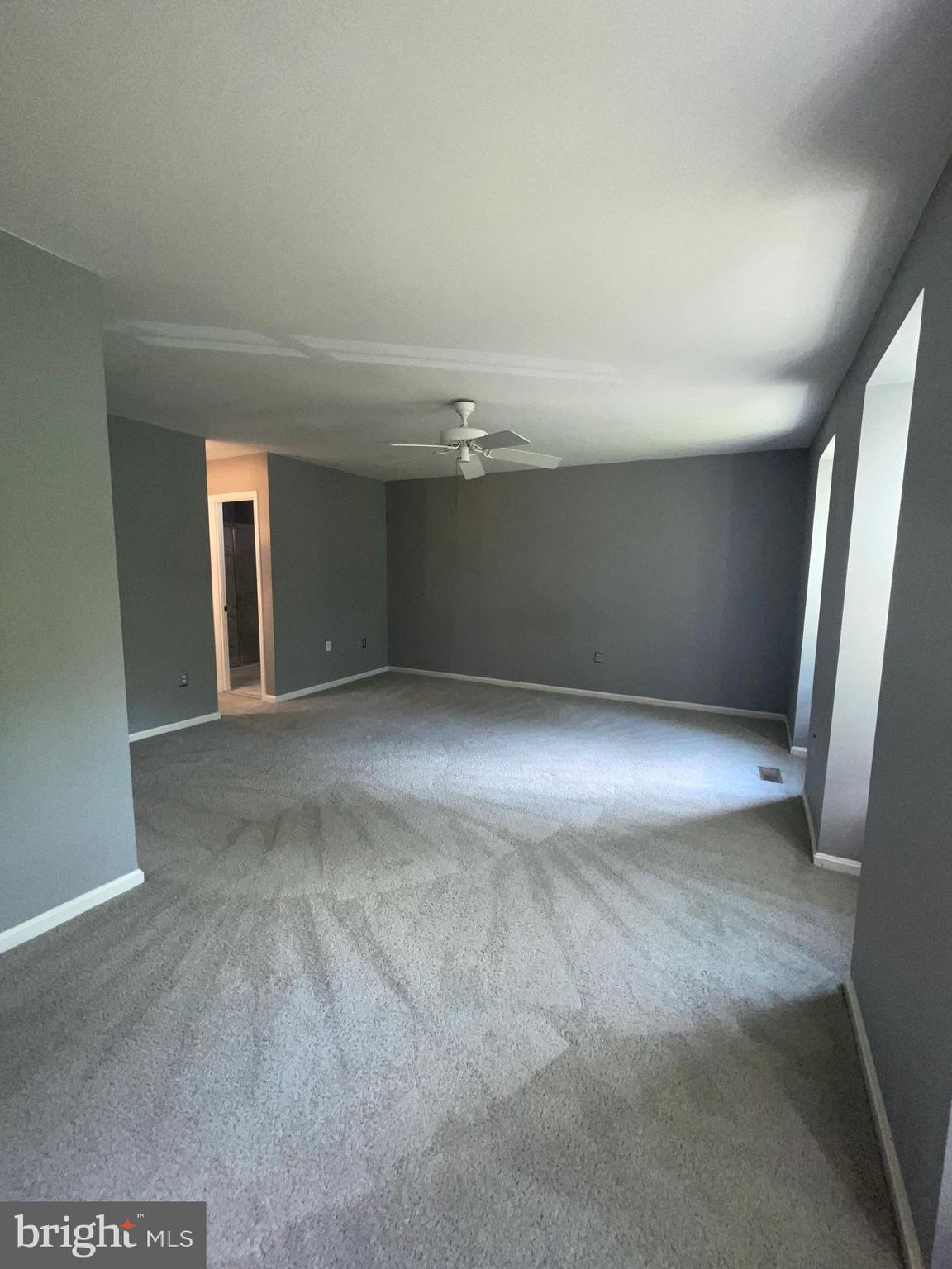 RESTON - Residential Lease