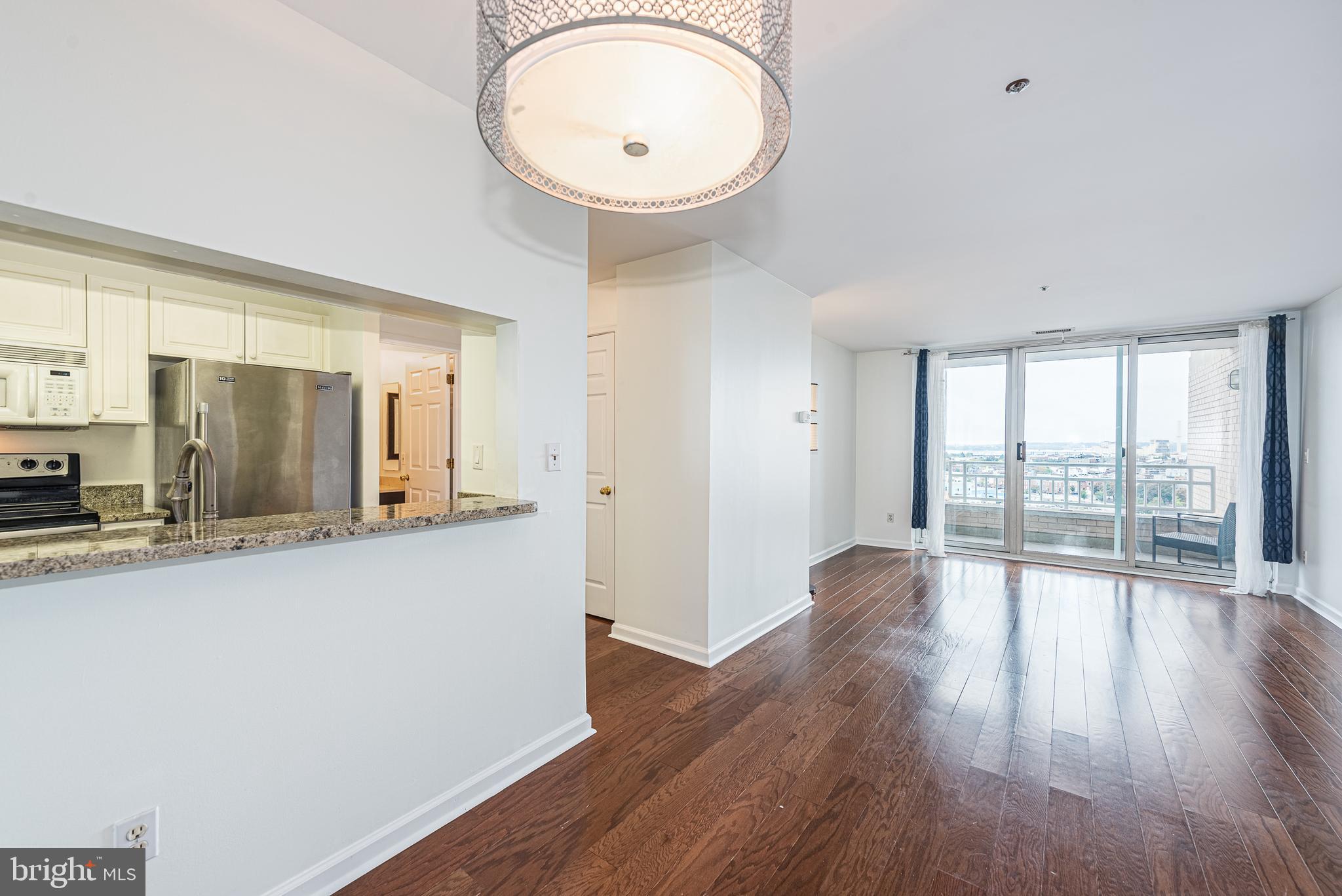 HARBORVIEW CONDOMINIUMS - Residential