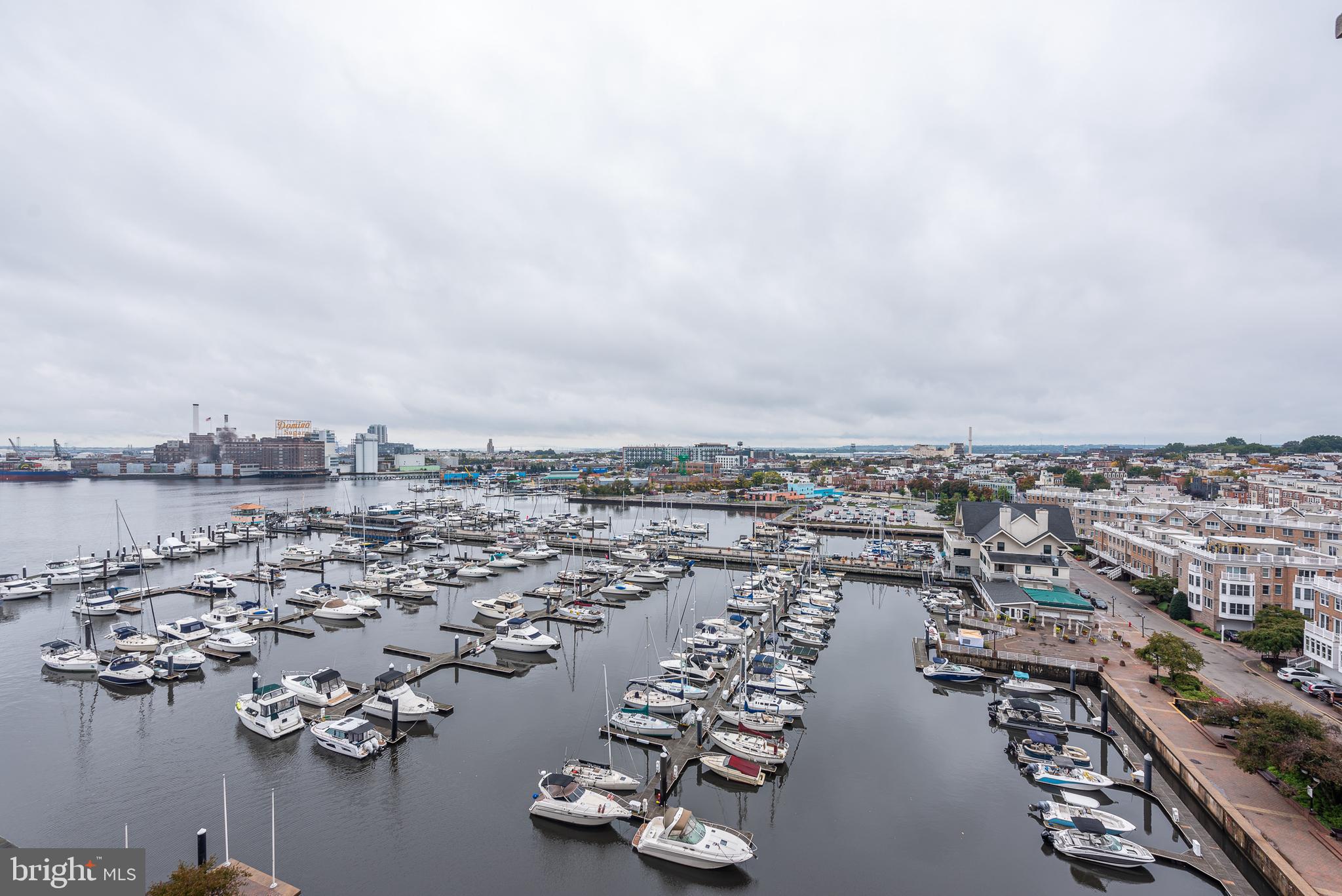 HARBORVIEW CONDOMINIUMS - Residential