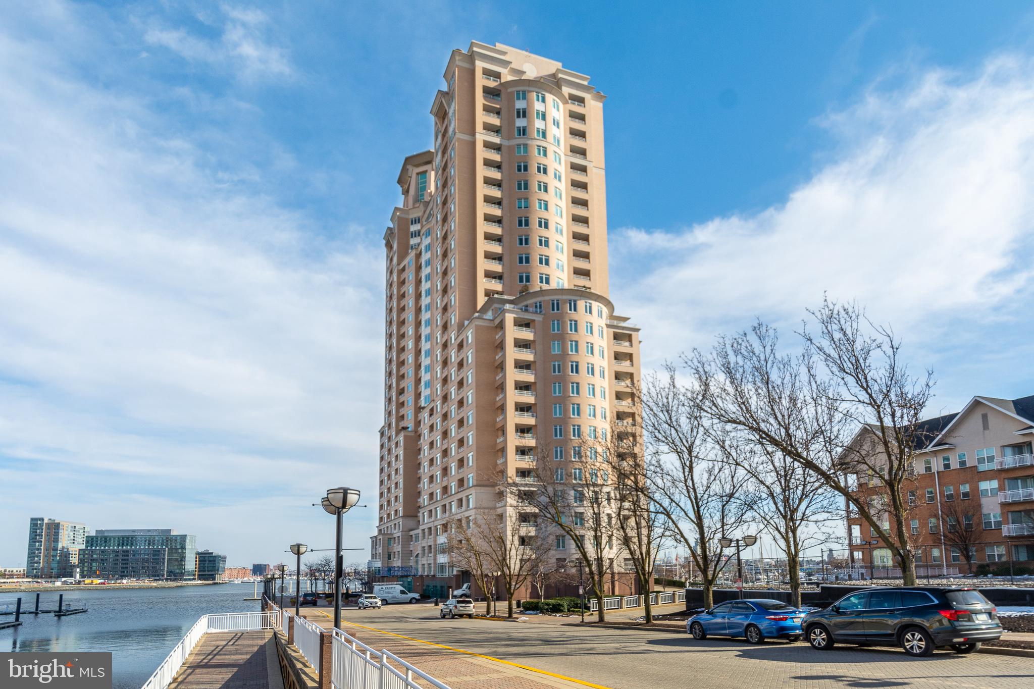 HARBORVIEW CONDOMINIUMS - Residential