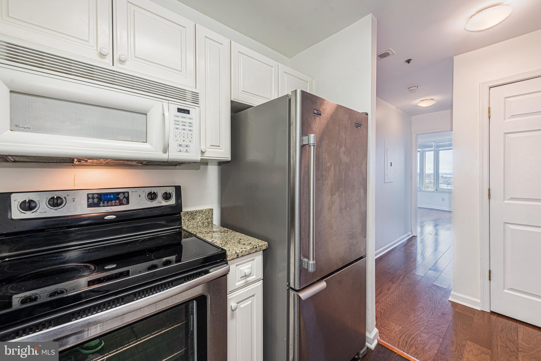 HARBORVIEW CONDOMINIUMS - Residential