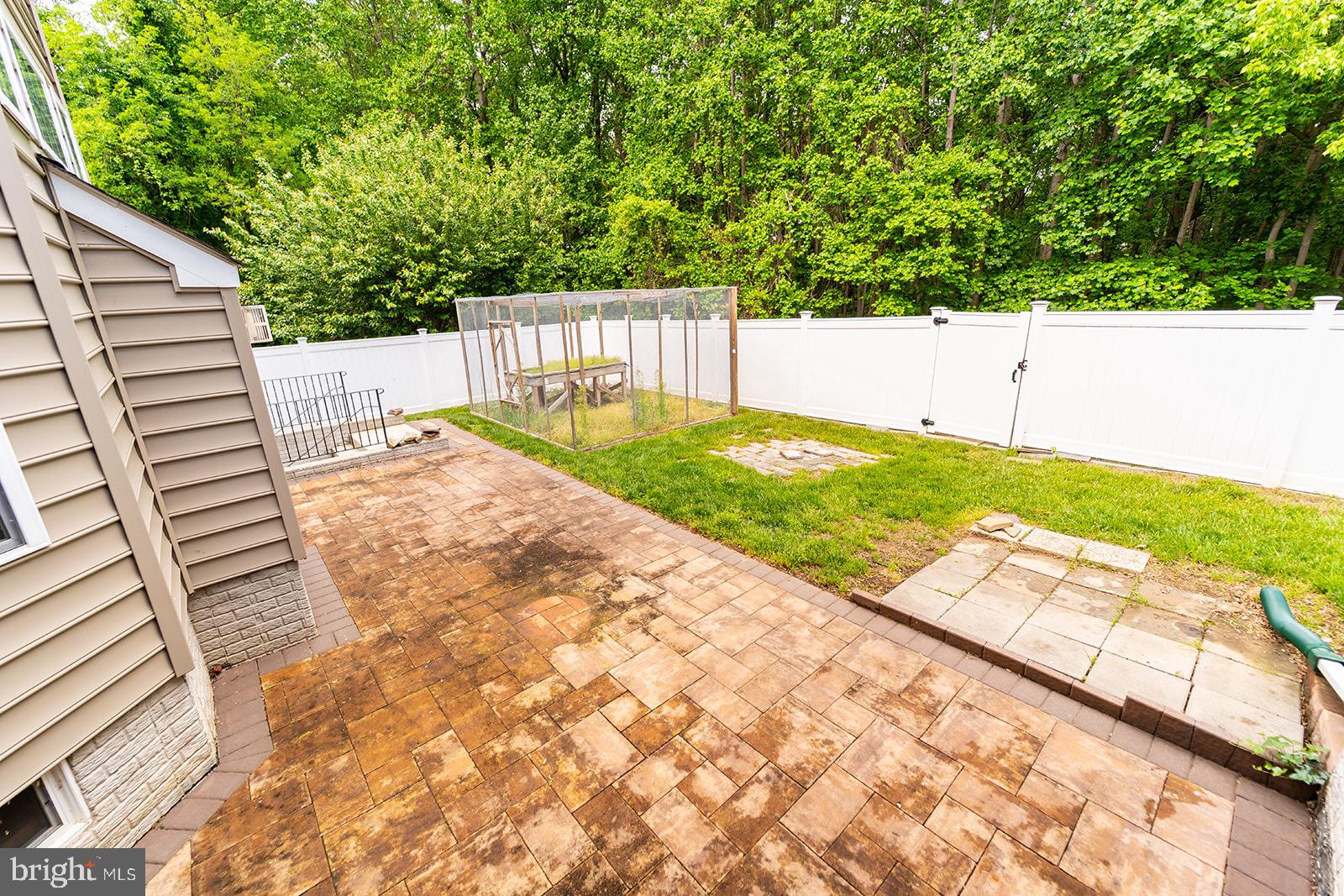 BALMORAL - Residential