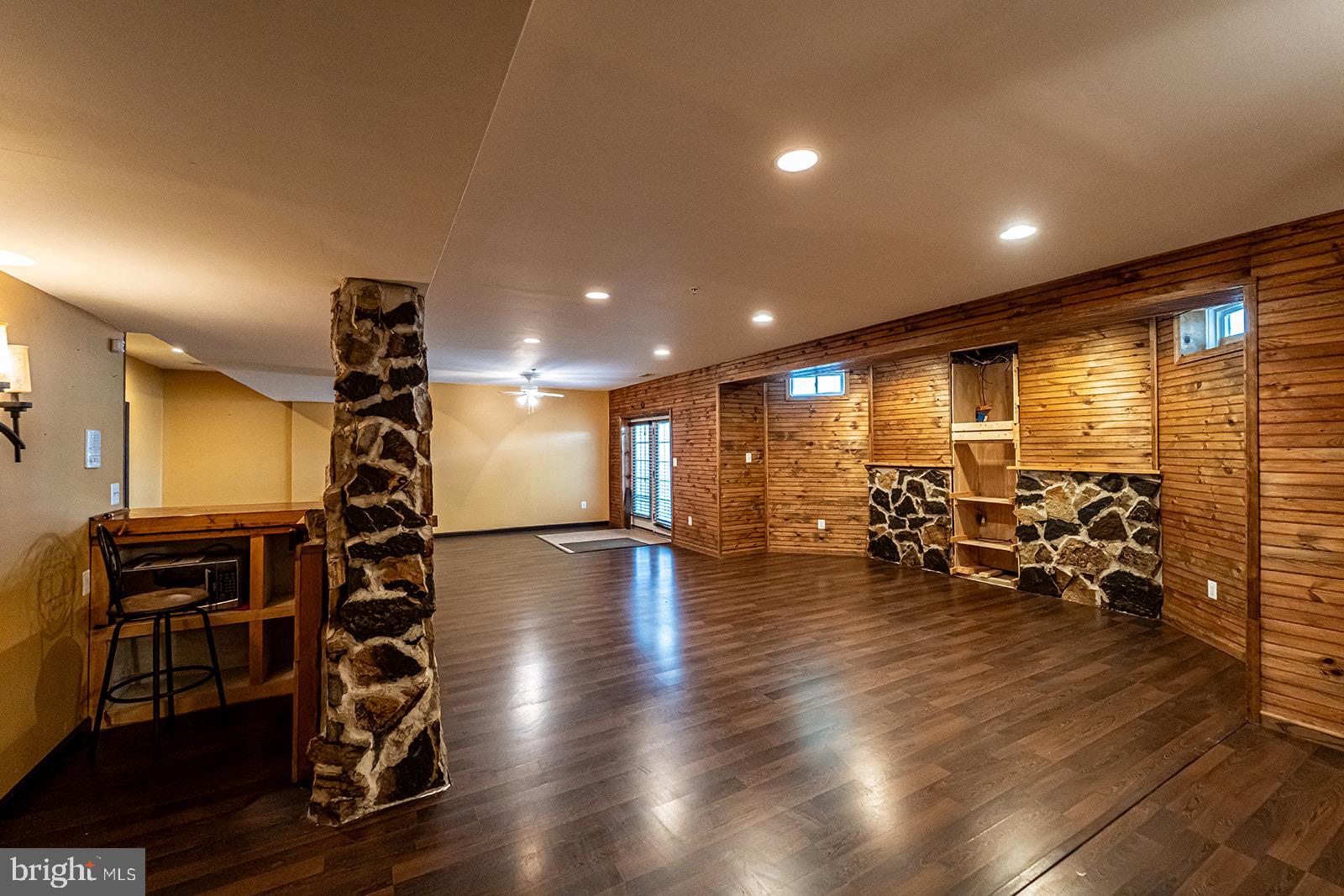 BALMORAL - Residential