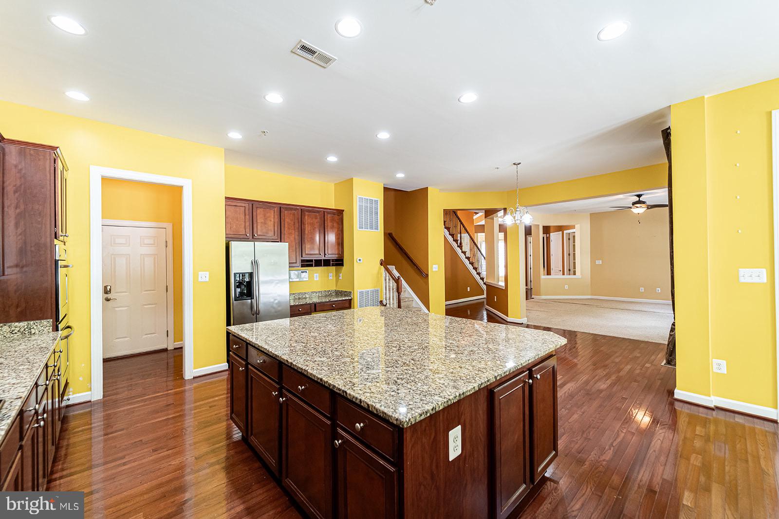 BALMORAL - Residential