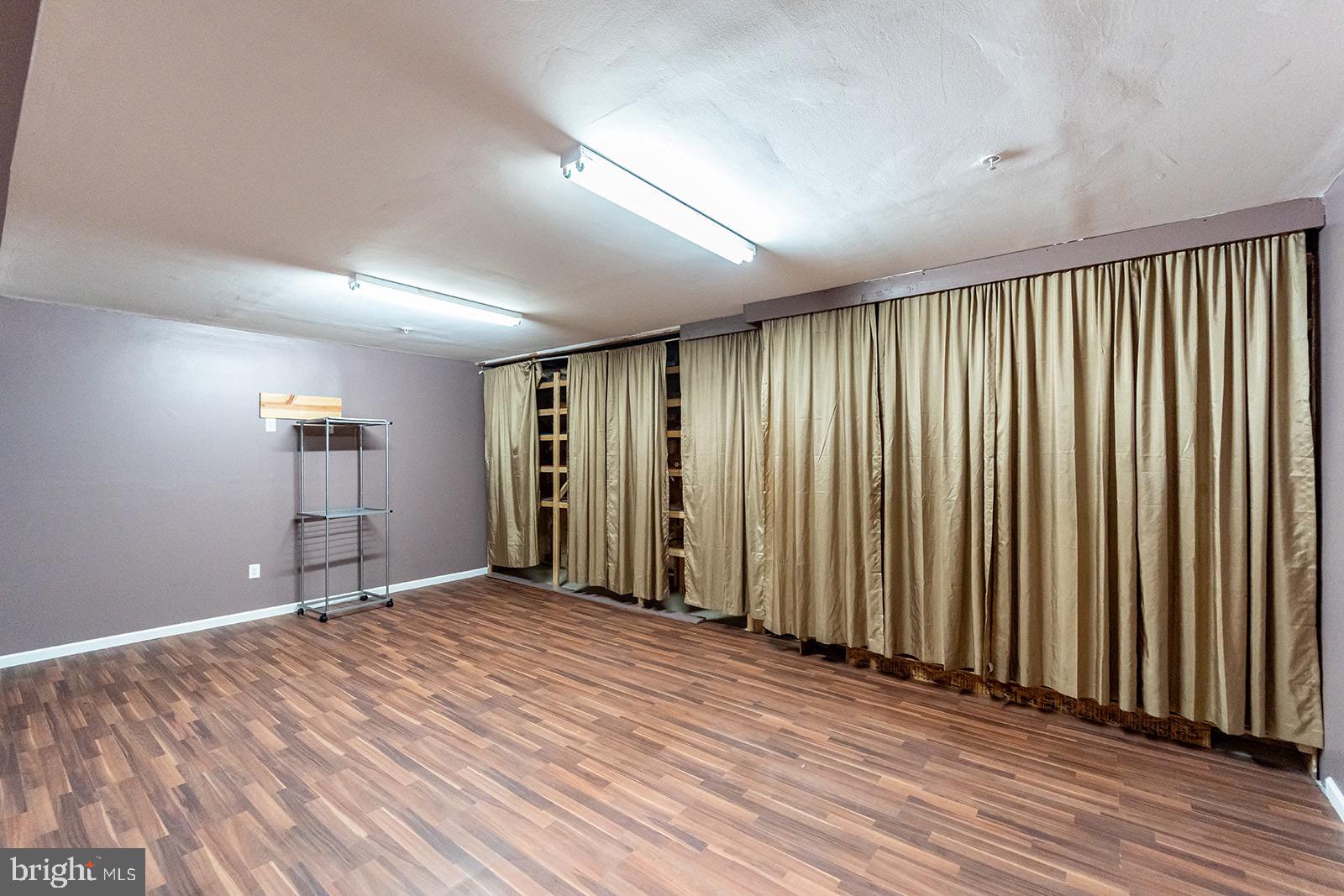 BALMORAL - Residential