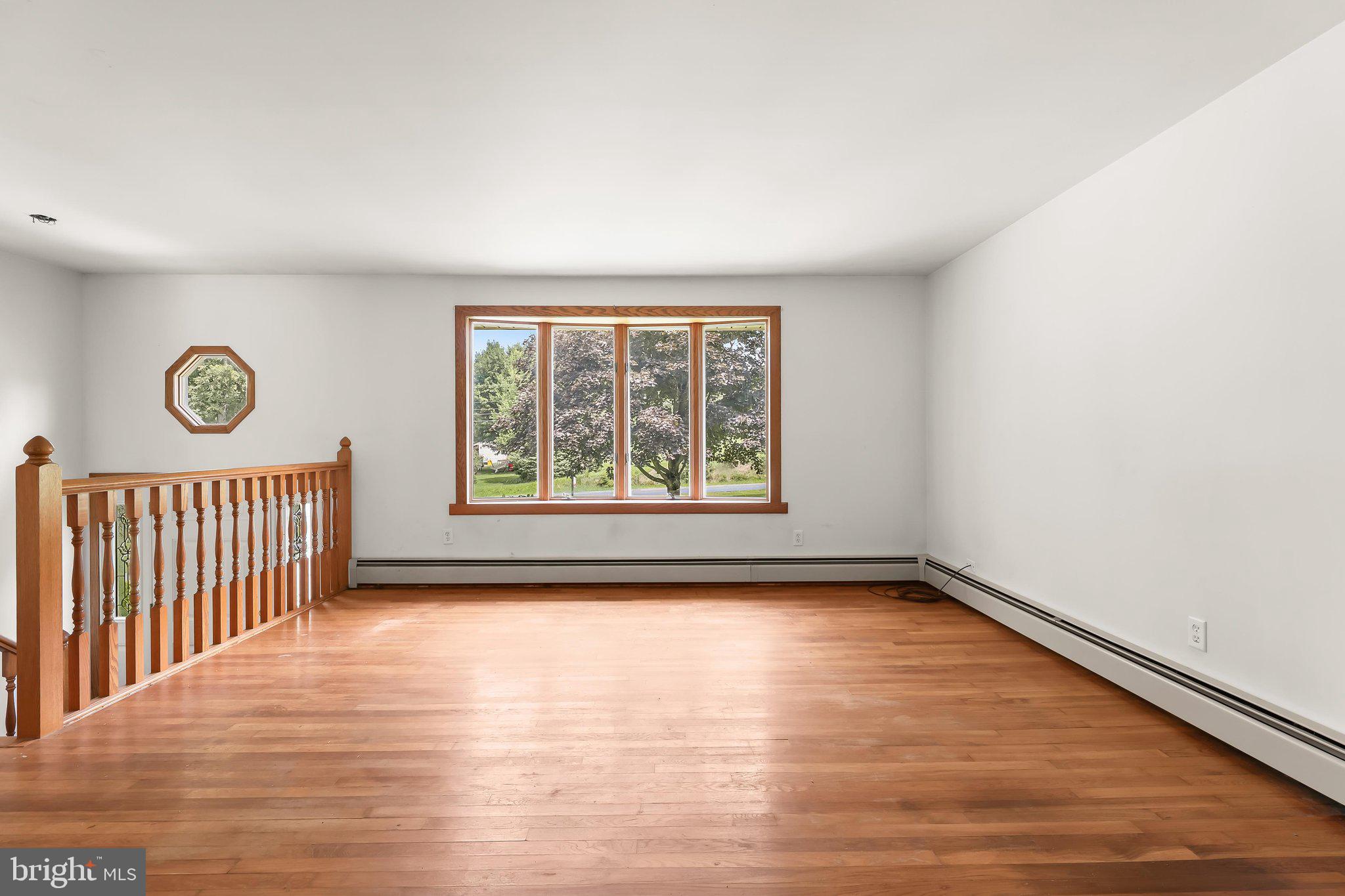1124 CEDAR CORNER ROAD