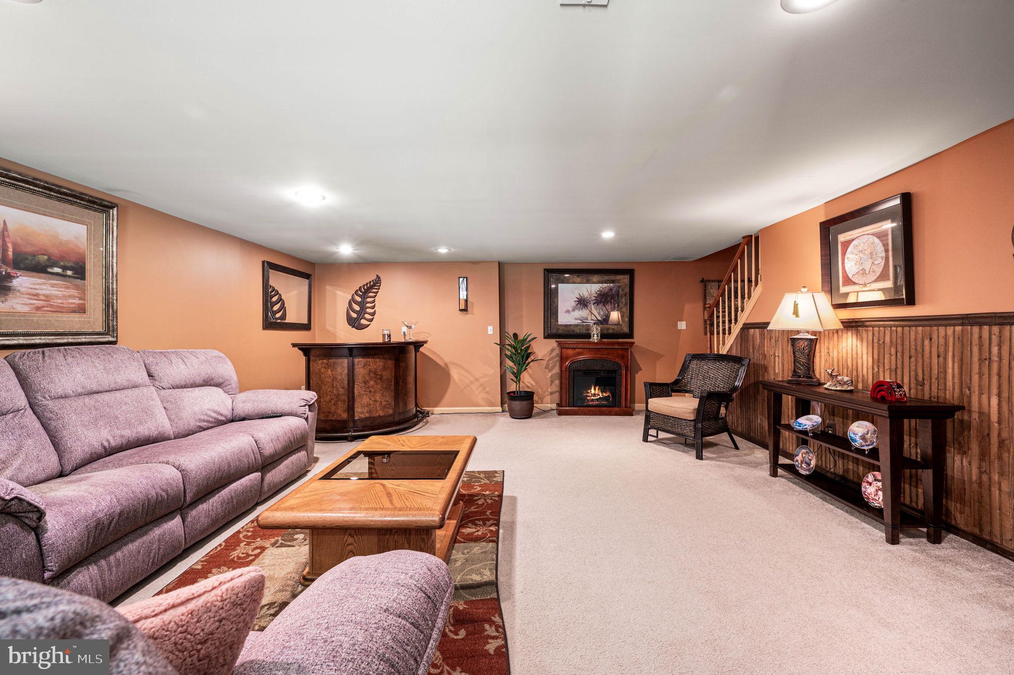 HIGHSPIRE - Residential