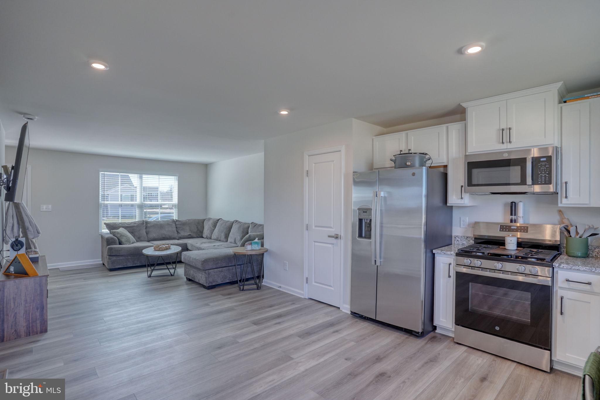 PATRIOTS GLEN - Residential