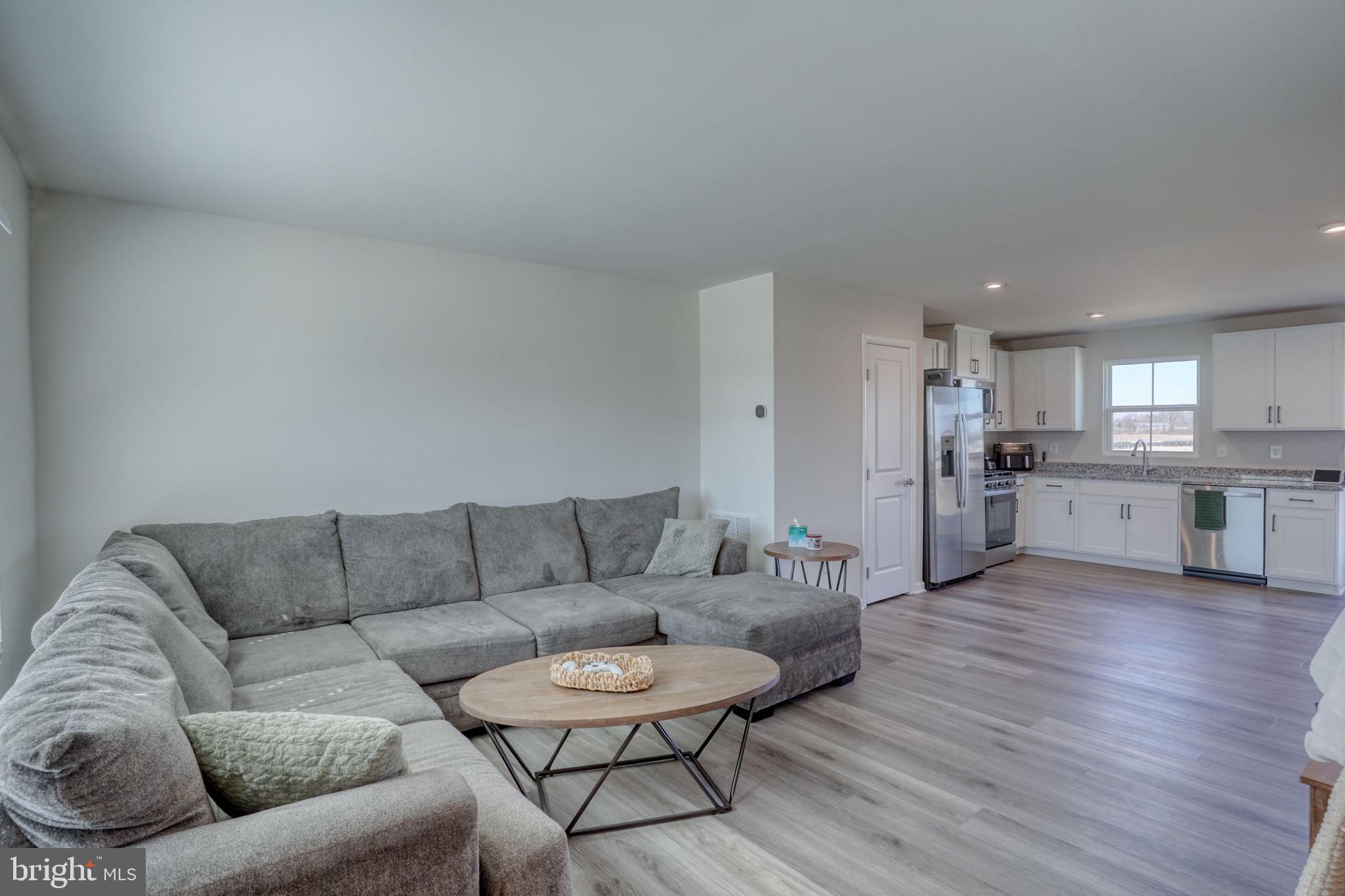 PATRIOTS GLEN - Residential