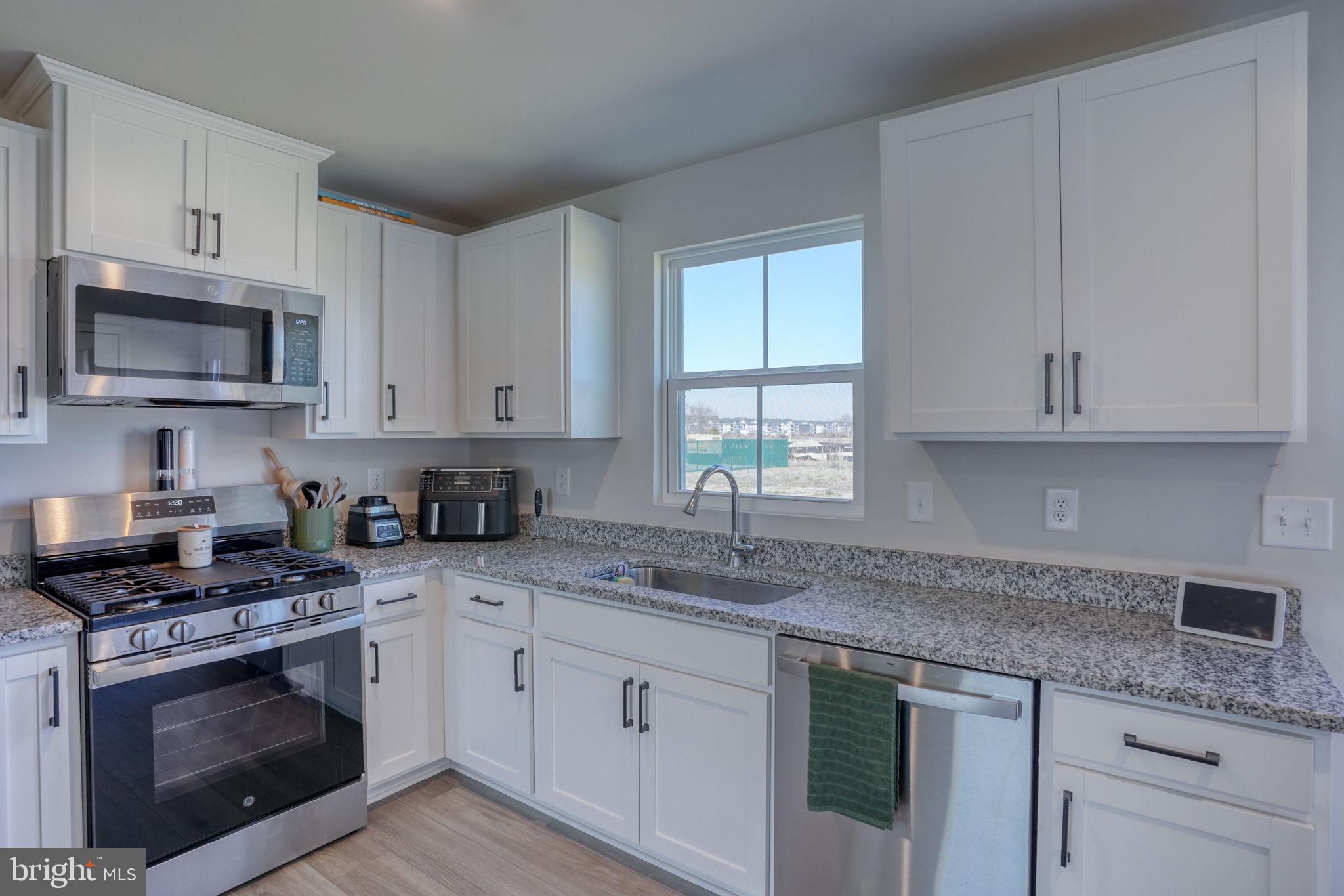 PATRIOTS GLEN - Residential