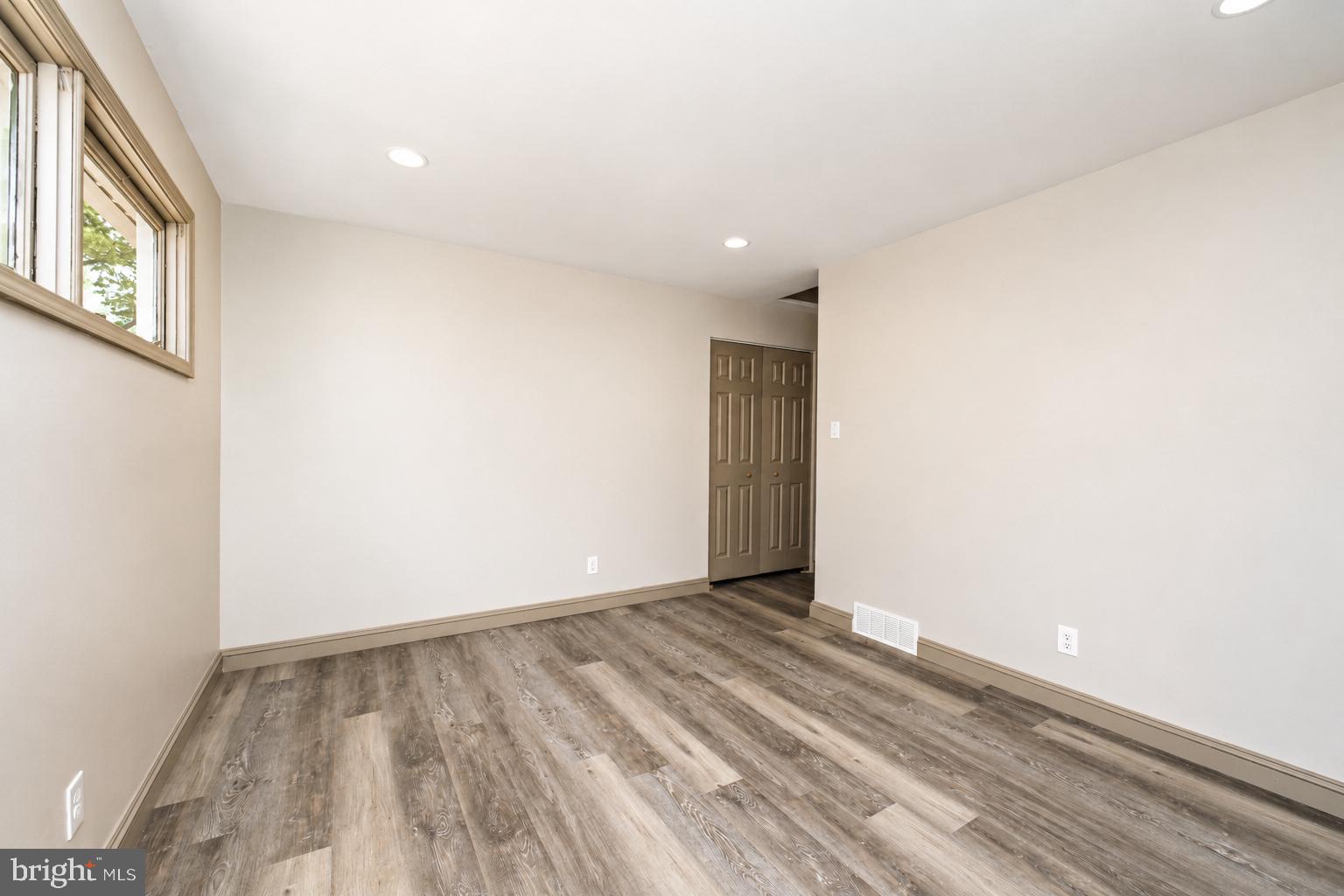 1525 S 13TH STREET