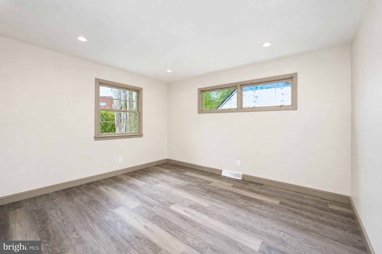 1525 S 13TH STREET