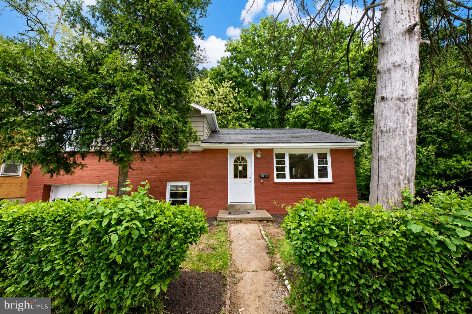 1525 S 13TH STREET