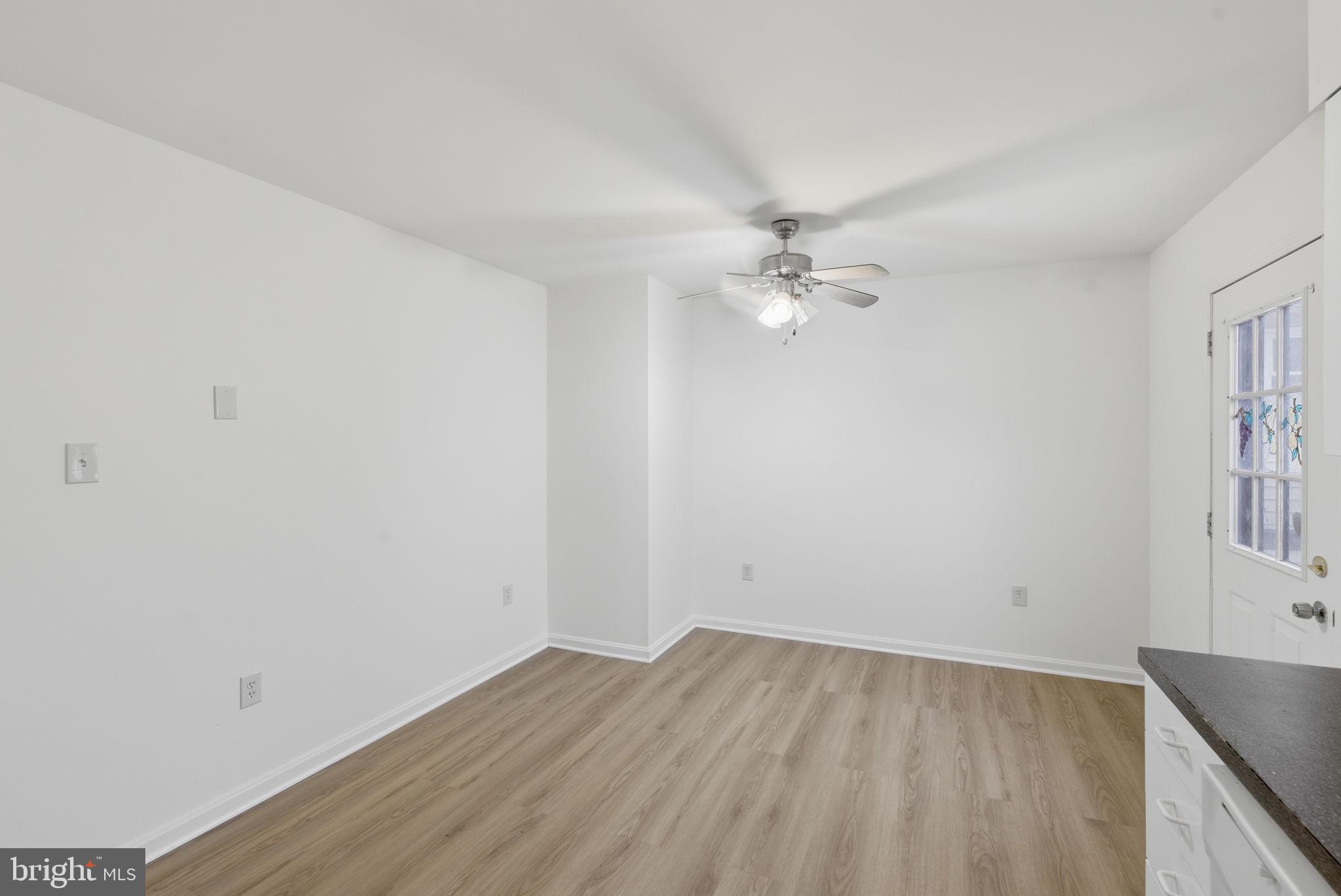 HOLLYWOOD ON THE HILL - Residential Lease