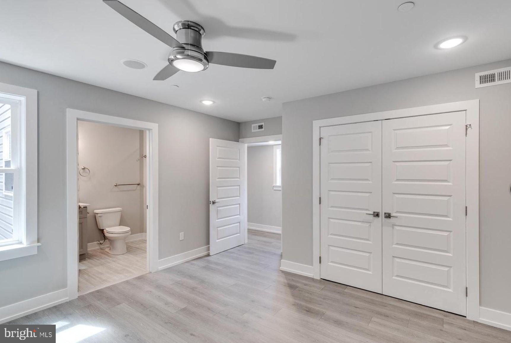 WEST PHILADELPHIA - Commercial Sale