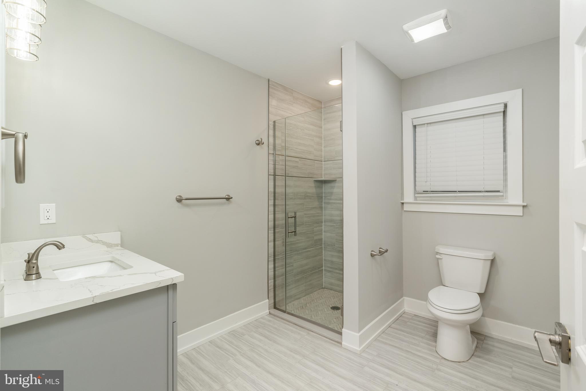 WEST PHILADELPHIA - Commercial Sale
