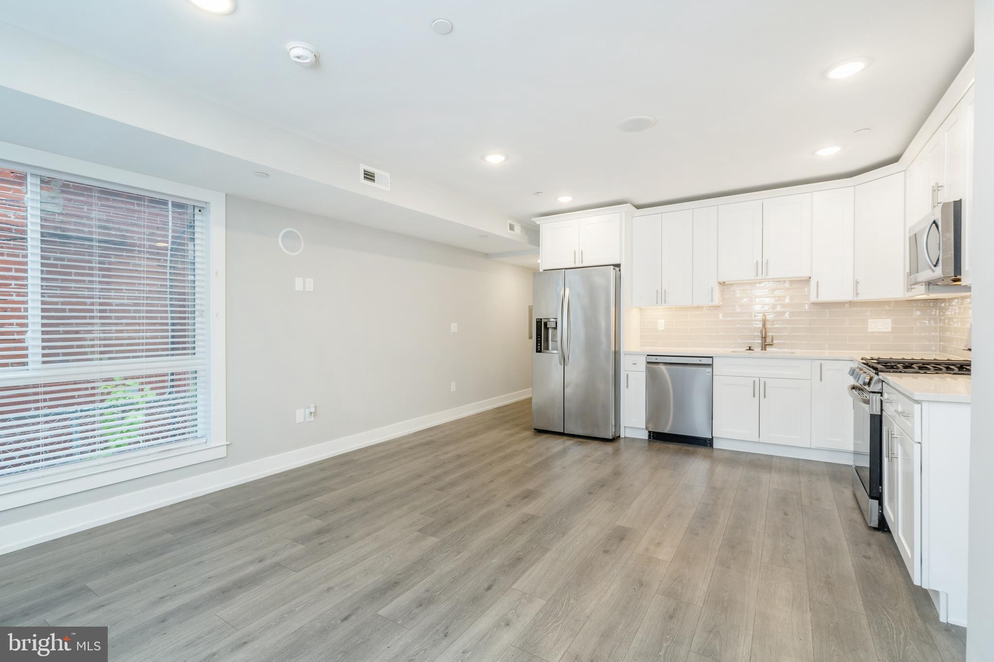 WEST PHILADELPHIA - Commercial Sale