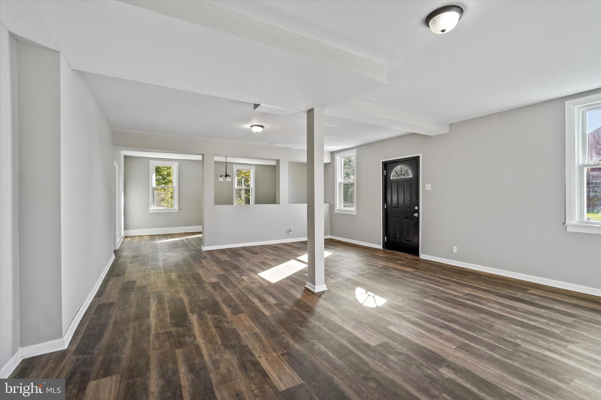 WINDSOR TWP - Residential