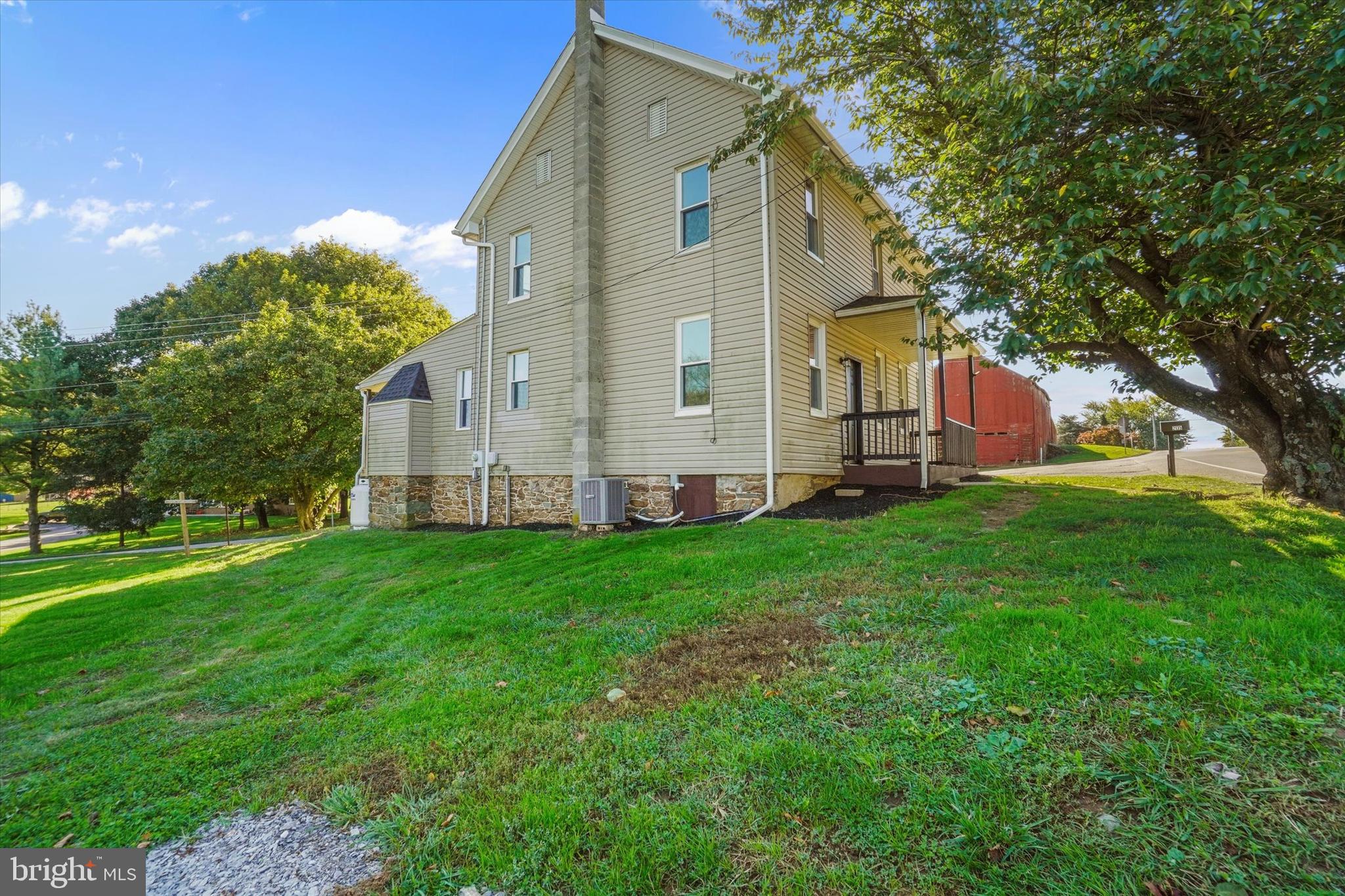 WINDSOR TWP - Residential