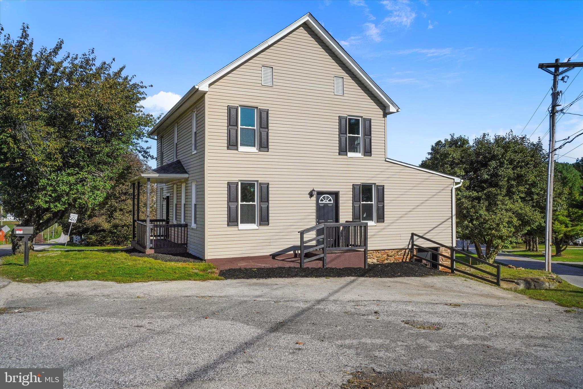 WINDSOR TWP - Residential