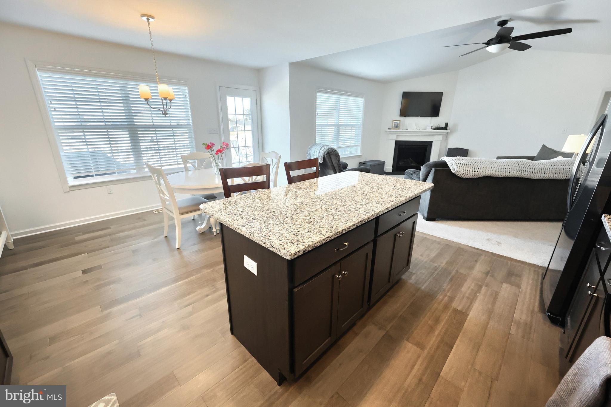 FOX RUN CREEK - Residential