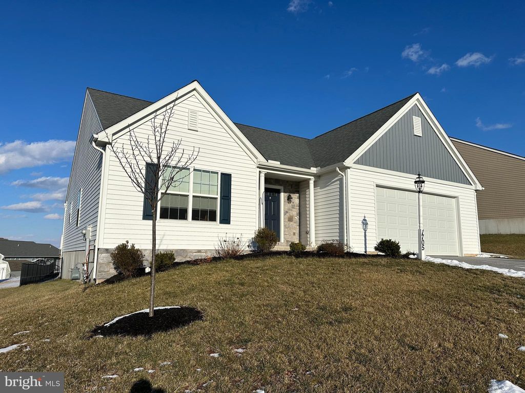 Photo of 1705 Fountain Rock Drive, DOVER, PA 17315 (MLS # PAYK2096500)