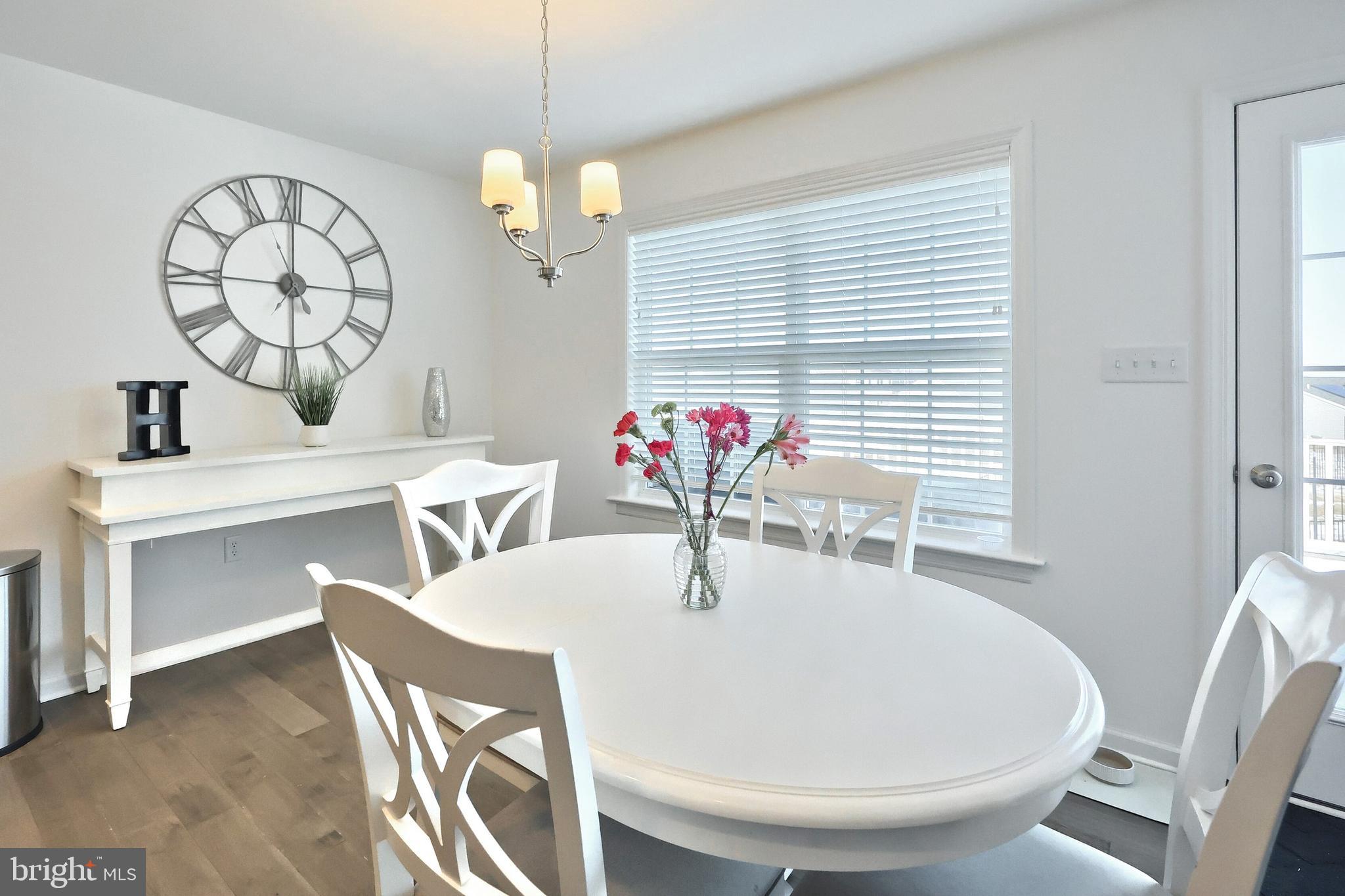 FOX RUN CREEK - Residential