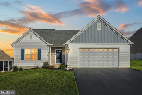 1705 FOUNTAIN ROCK DRIVE DOVER PA 17315