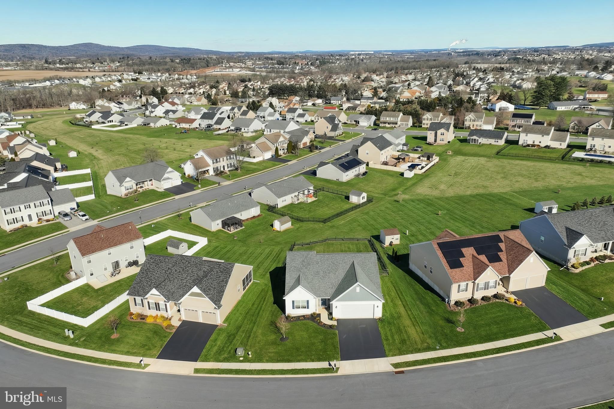 FOX RUN CREEK - Residential