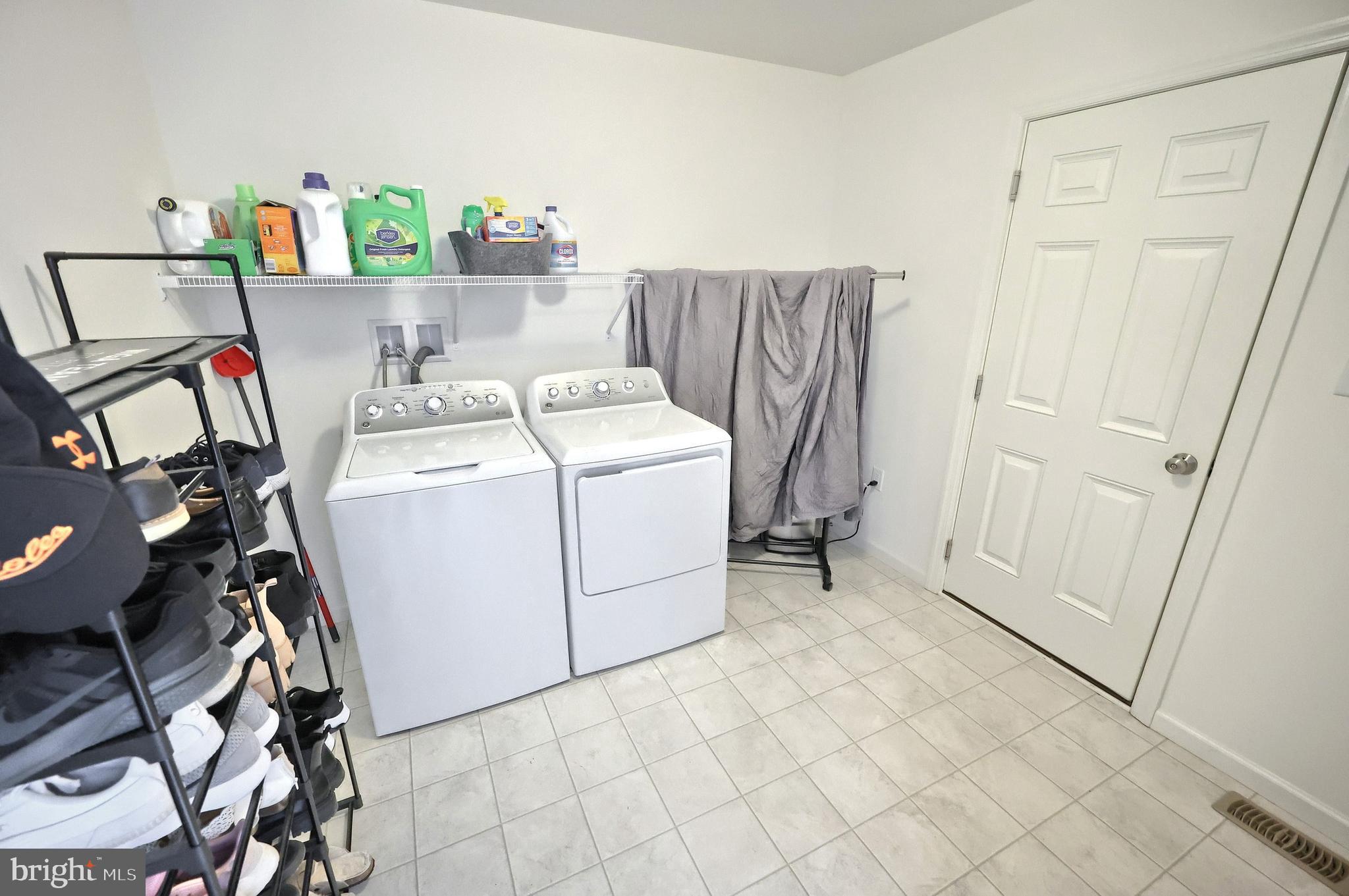 FOX RUN CREEK - Residential