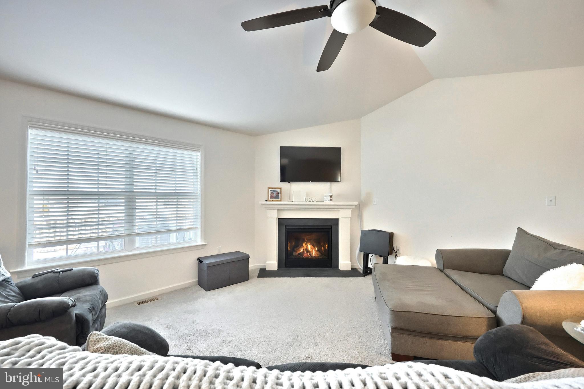 FOX RUN CREEK - Residential