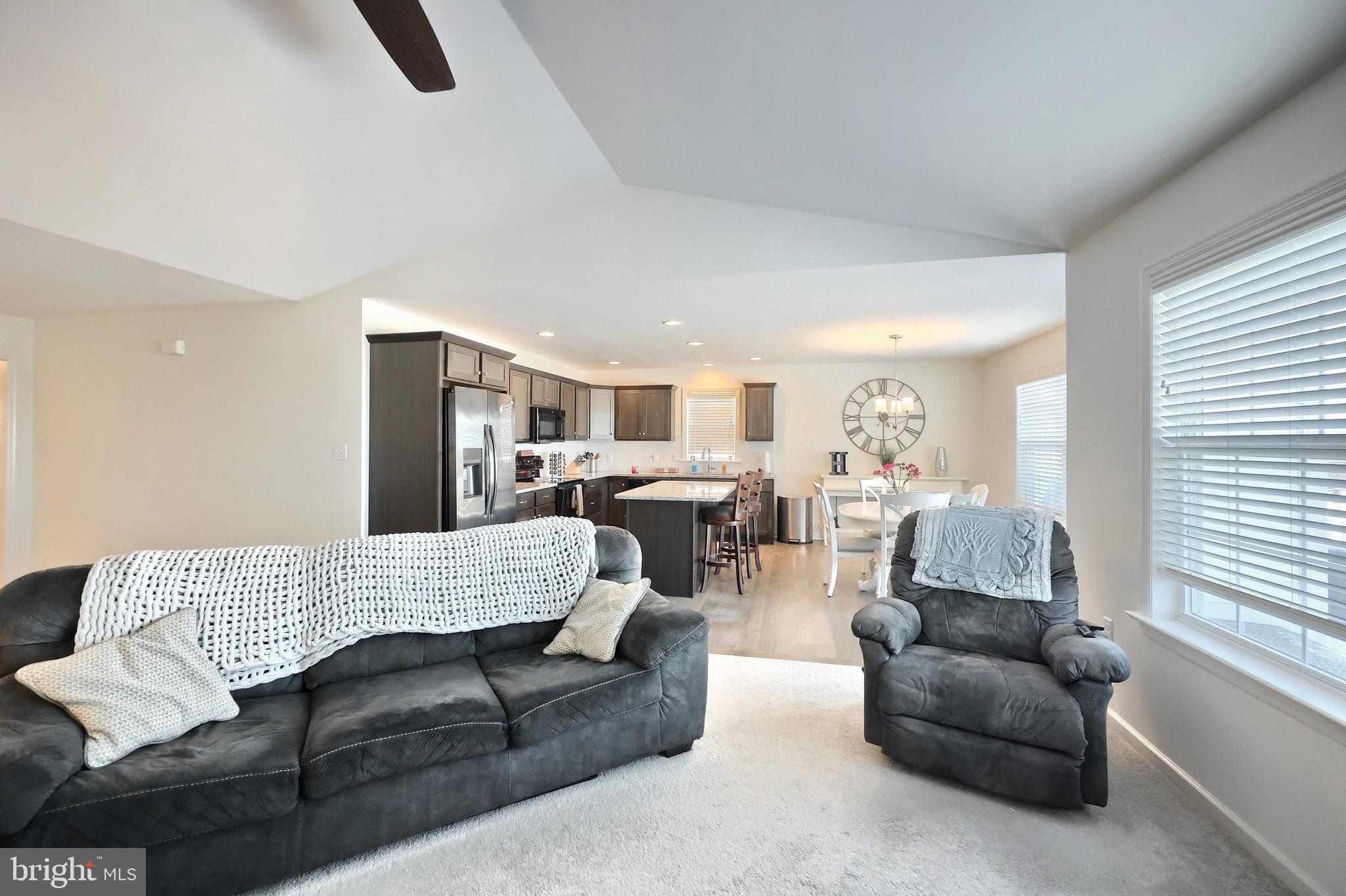 FOX RUN CREEK - Residential