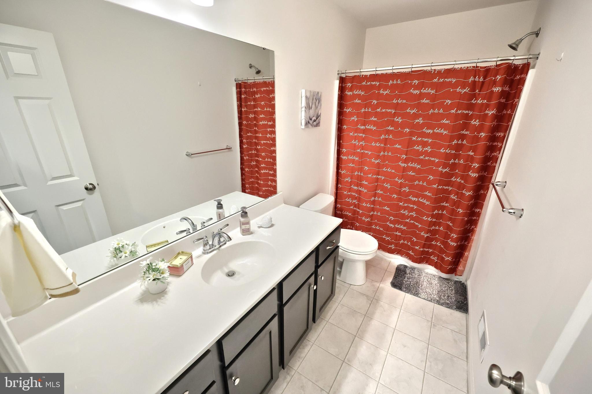 FOX RUN CREEK - Residential