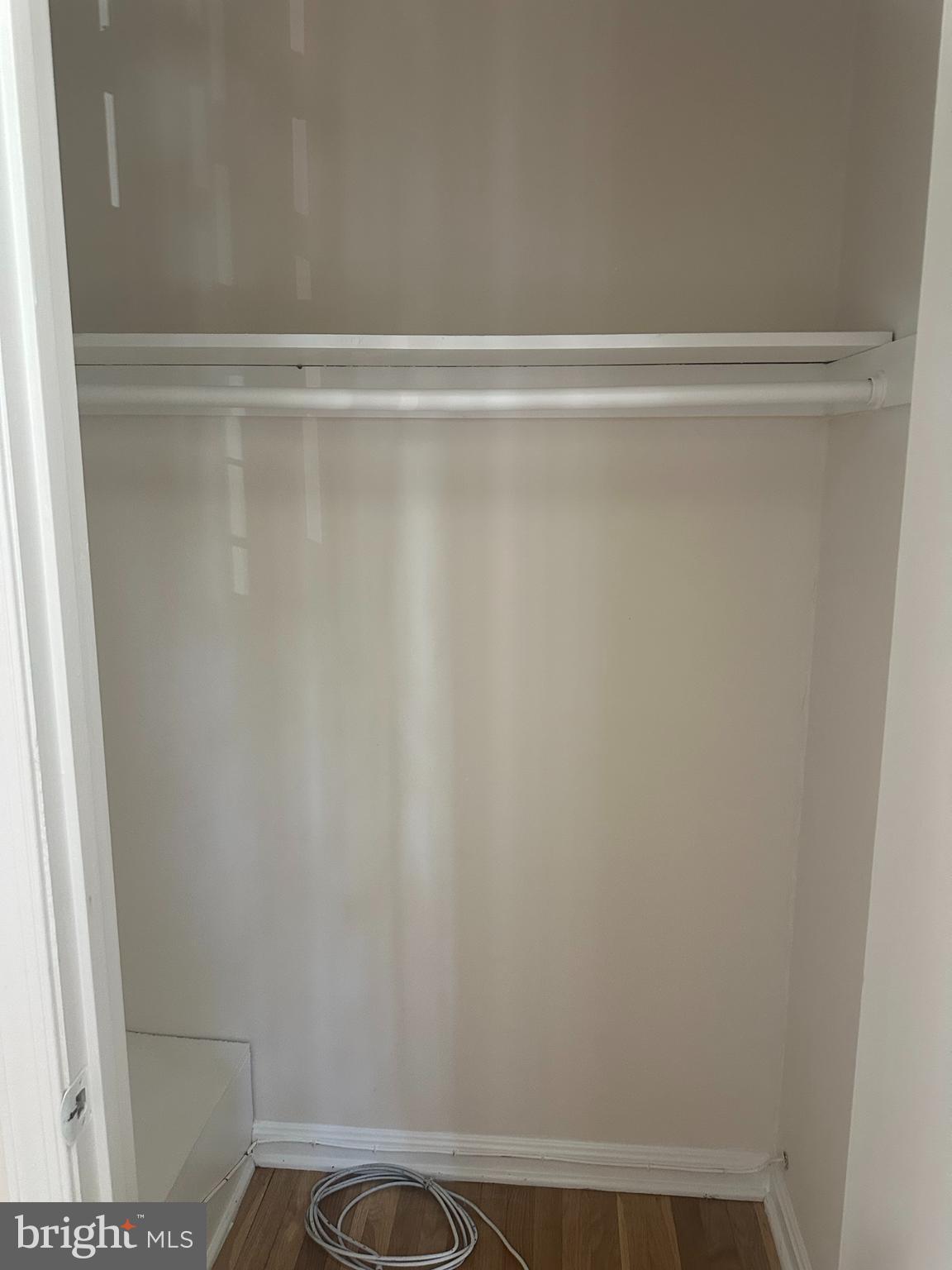 GREENWICH HILL - Residential Lease