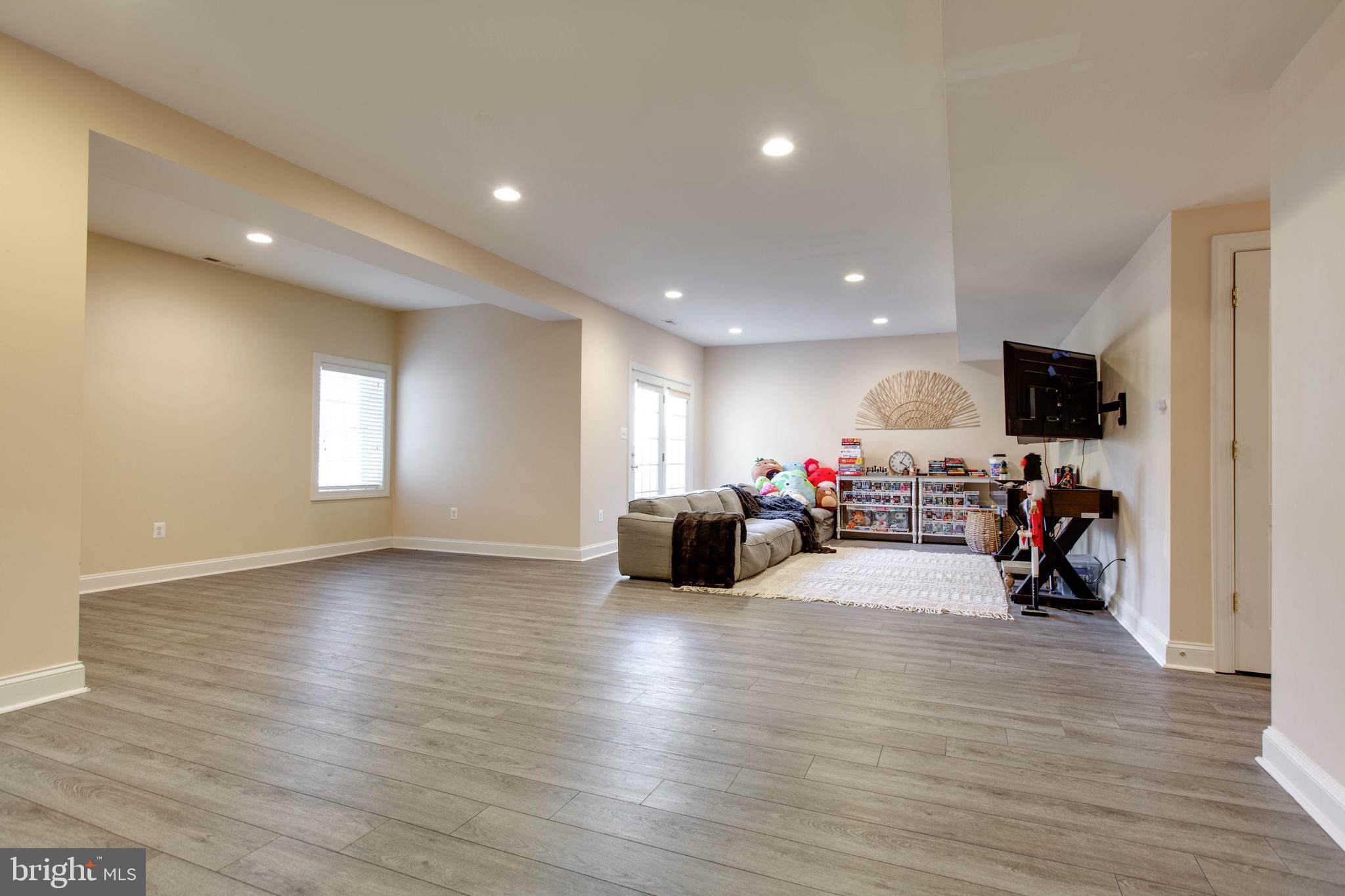 MONTJOY - Residential