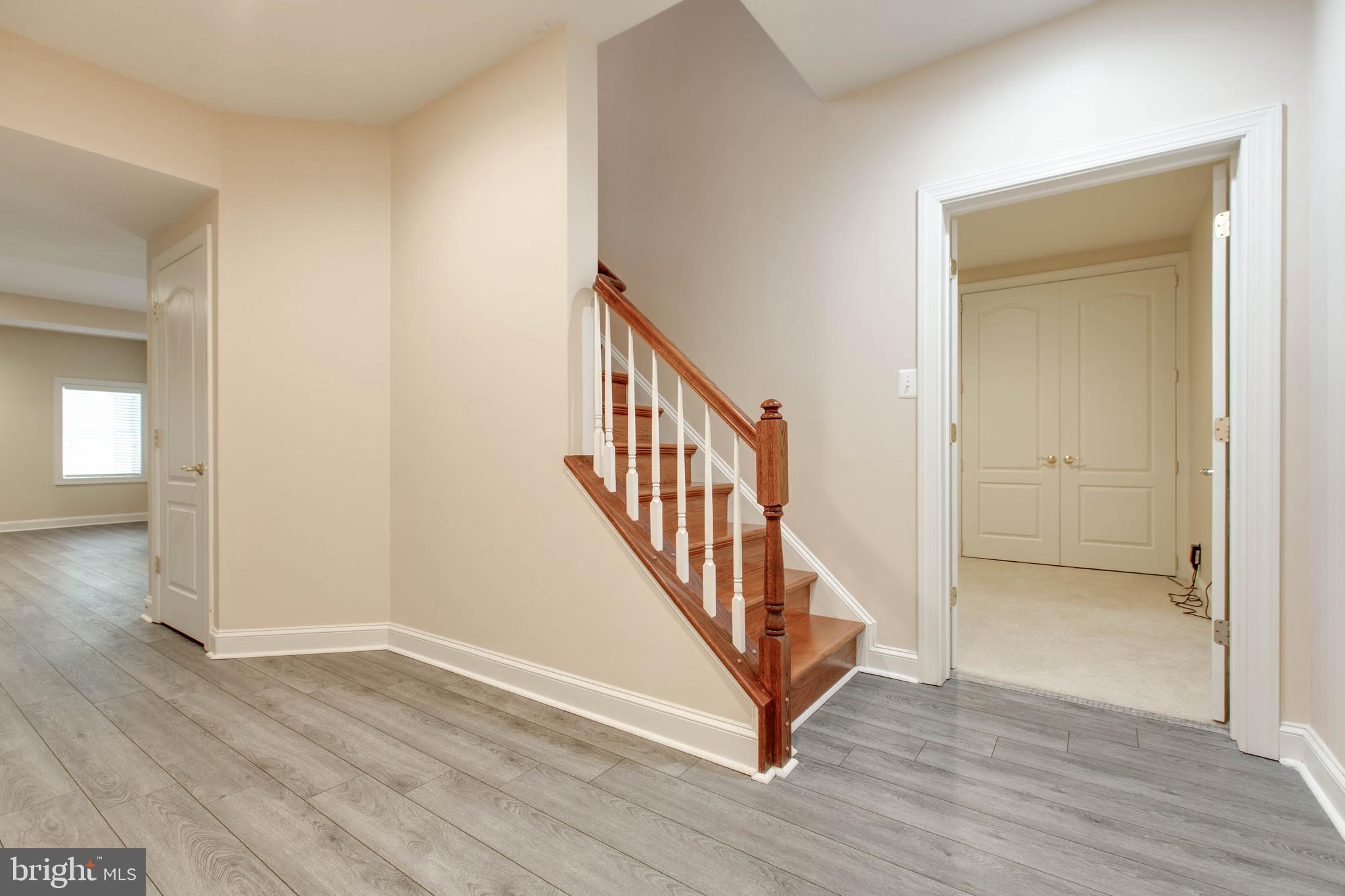 MONTJOY - Residential