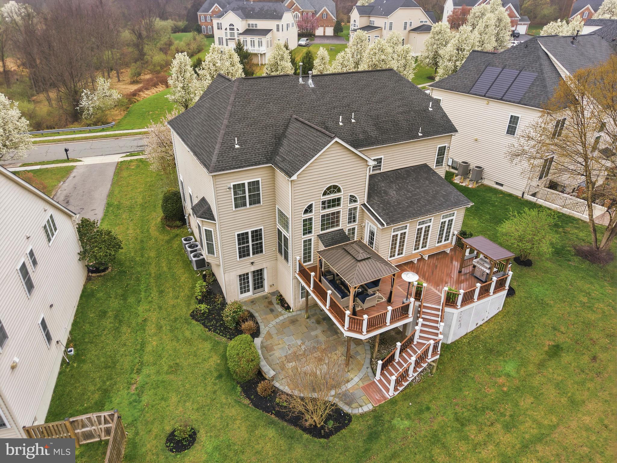 MONTJOY - Residential