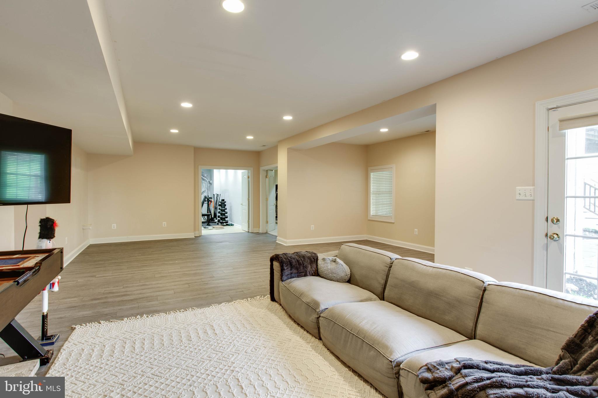 MONTJOY - Residential