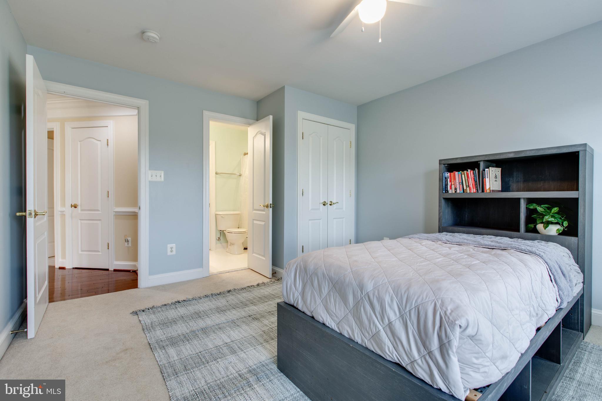 MONTJOY - Residential