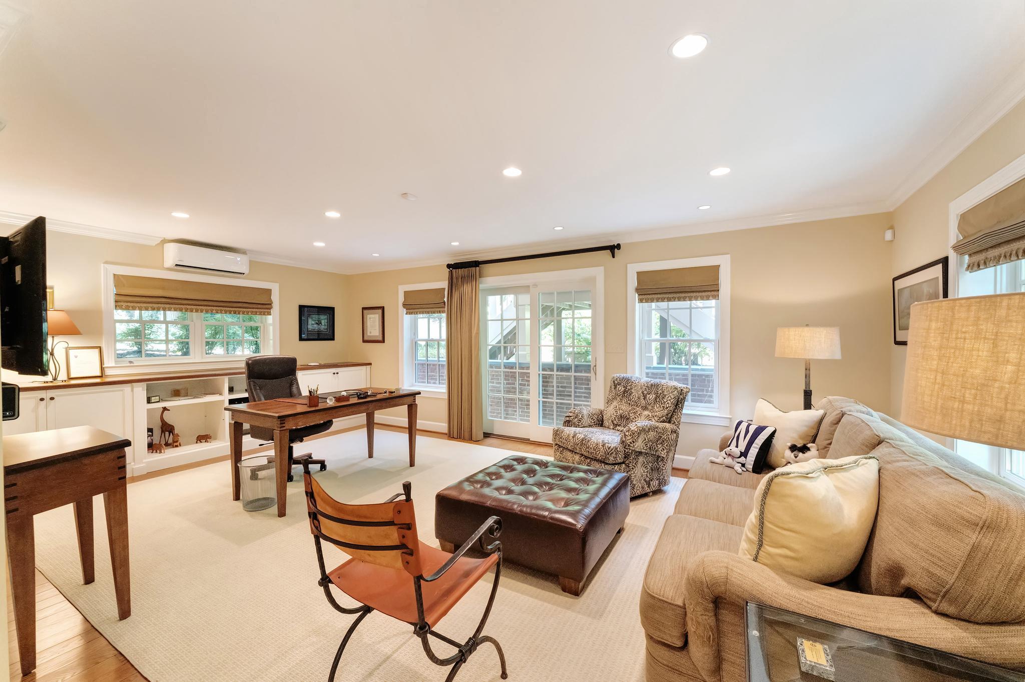 ESTATES AT LONGWOOD - Residential