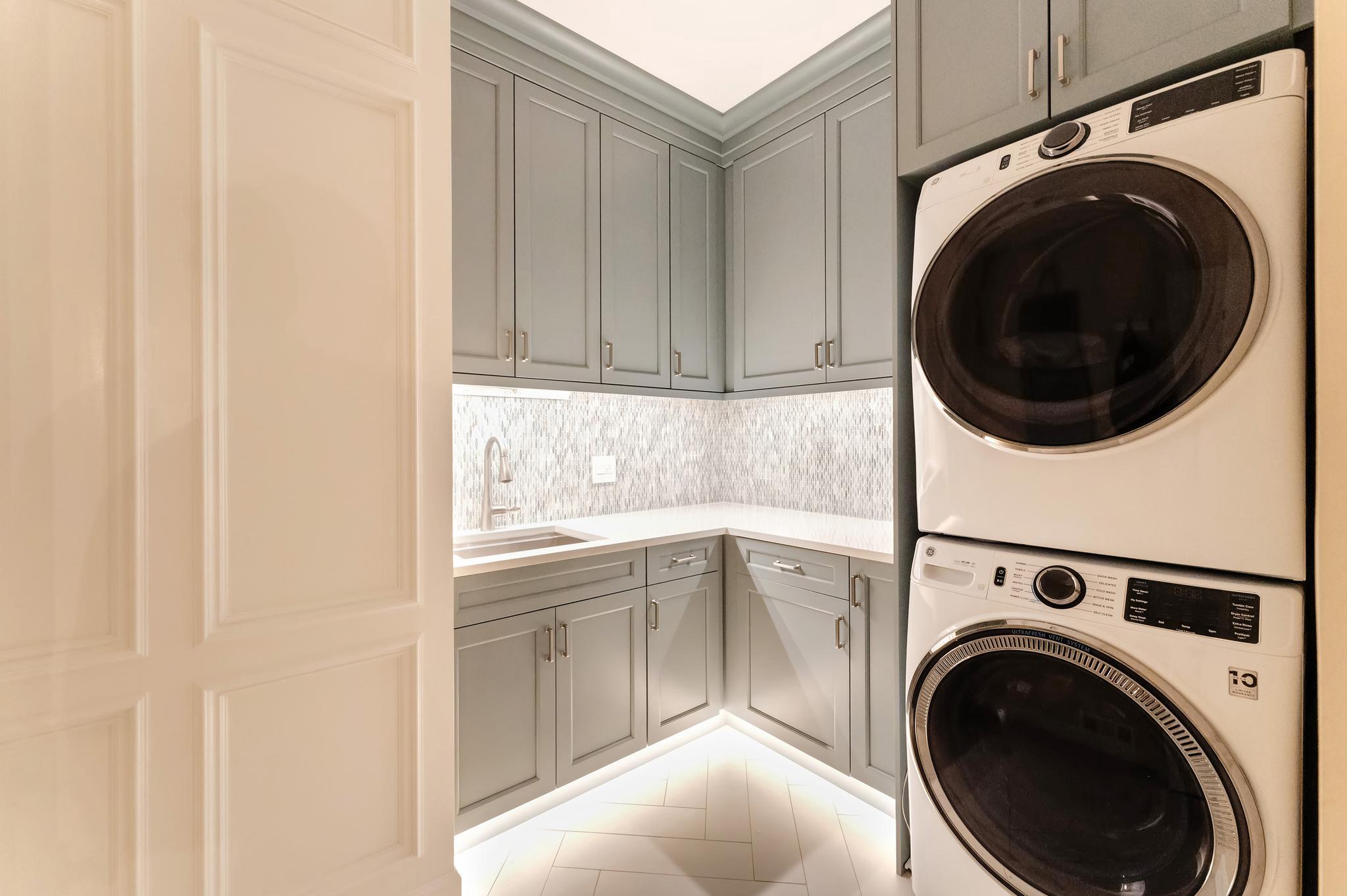 ESTATES AT LONGWOOD - Residential