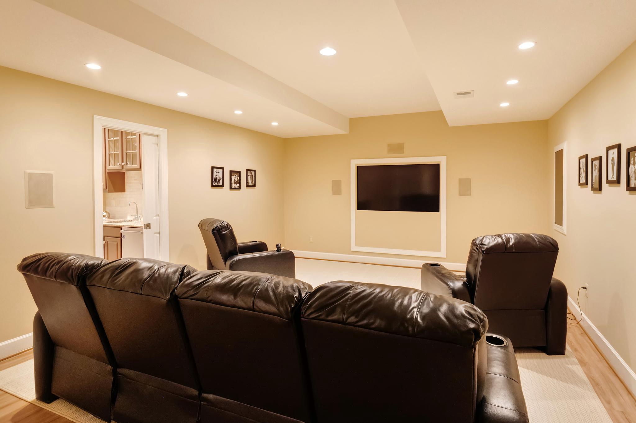 ESTATES AT LONGWOOD - Residential