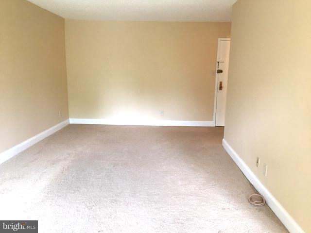 IDYLWOOD TOWERS - Residential Lease